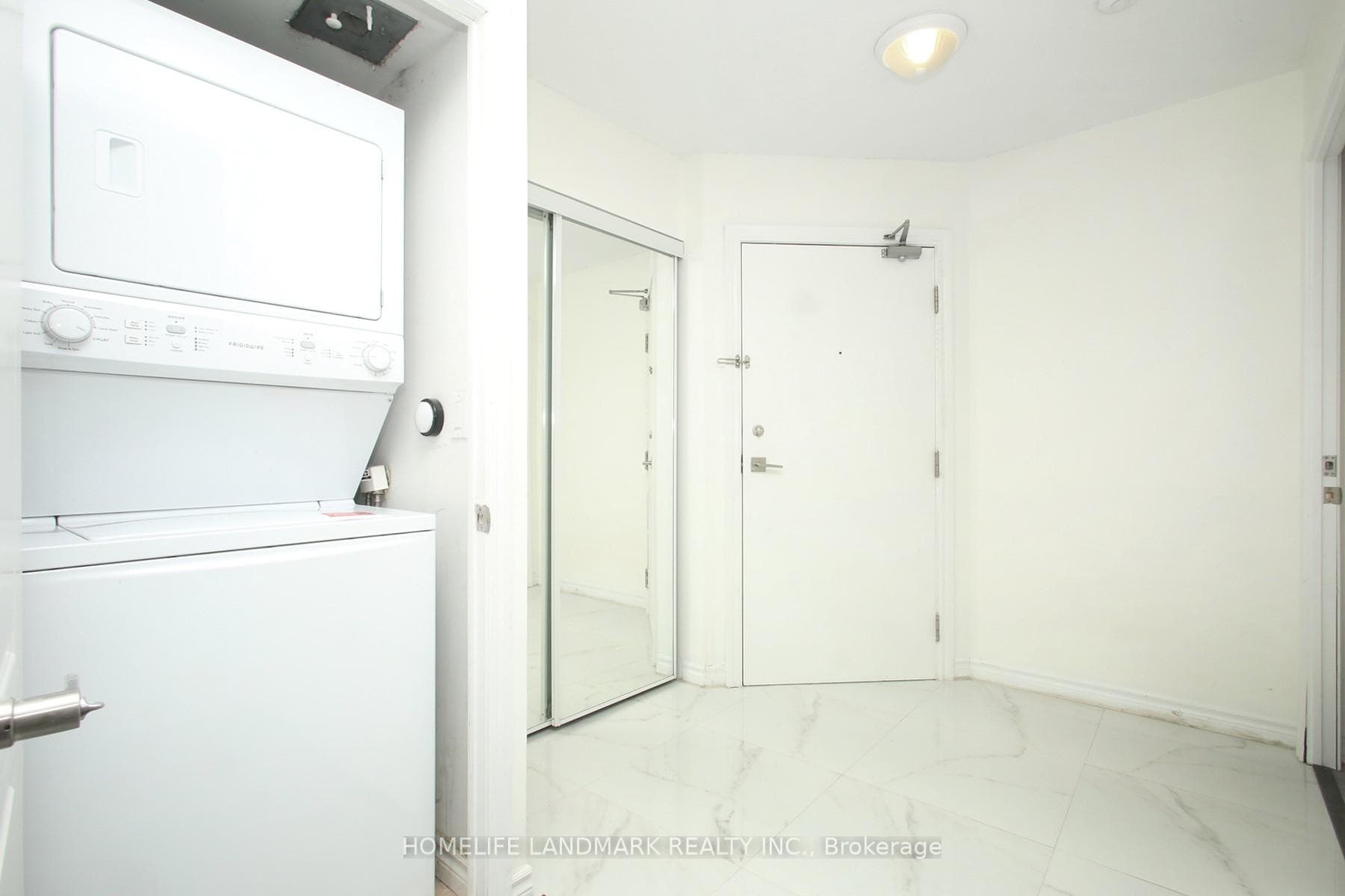 935 Sheppard Avenue Unit 413 photo 17
