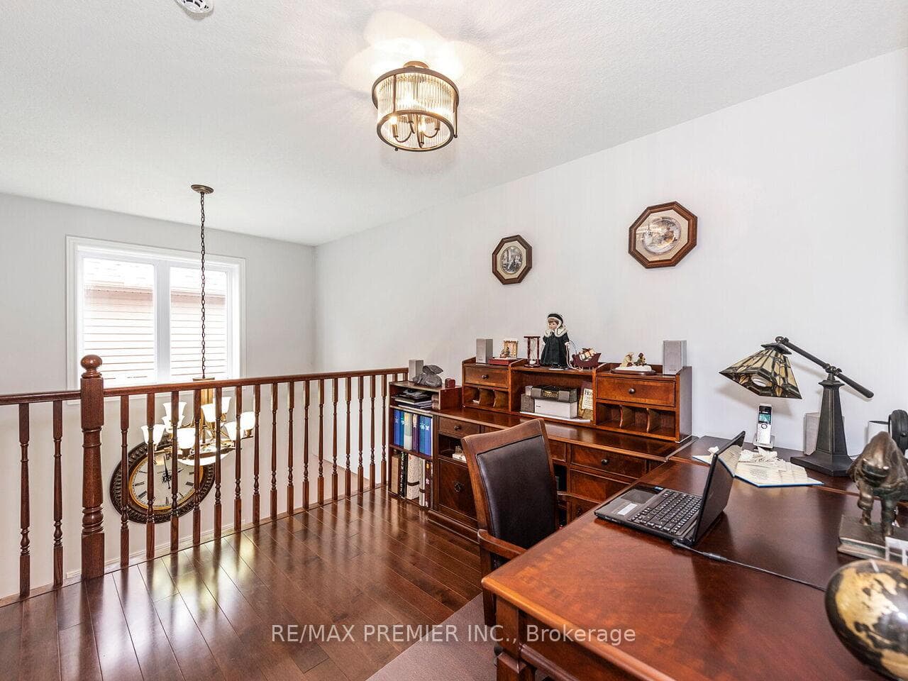 78 Wardlaw Avenue photo 26