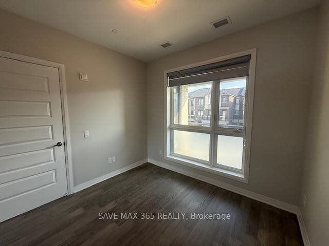 470 Gordon Krantz Avenue Unit 220 photo 12