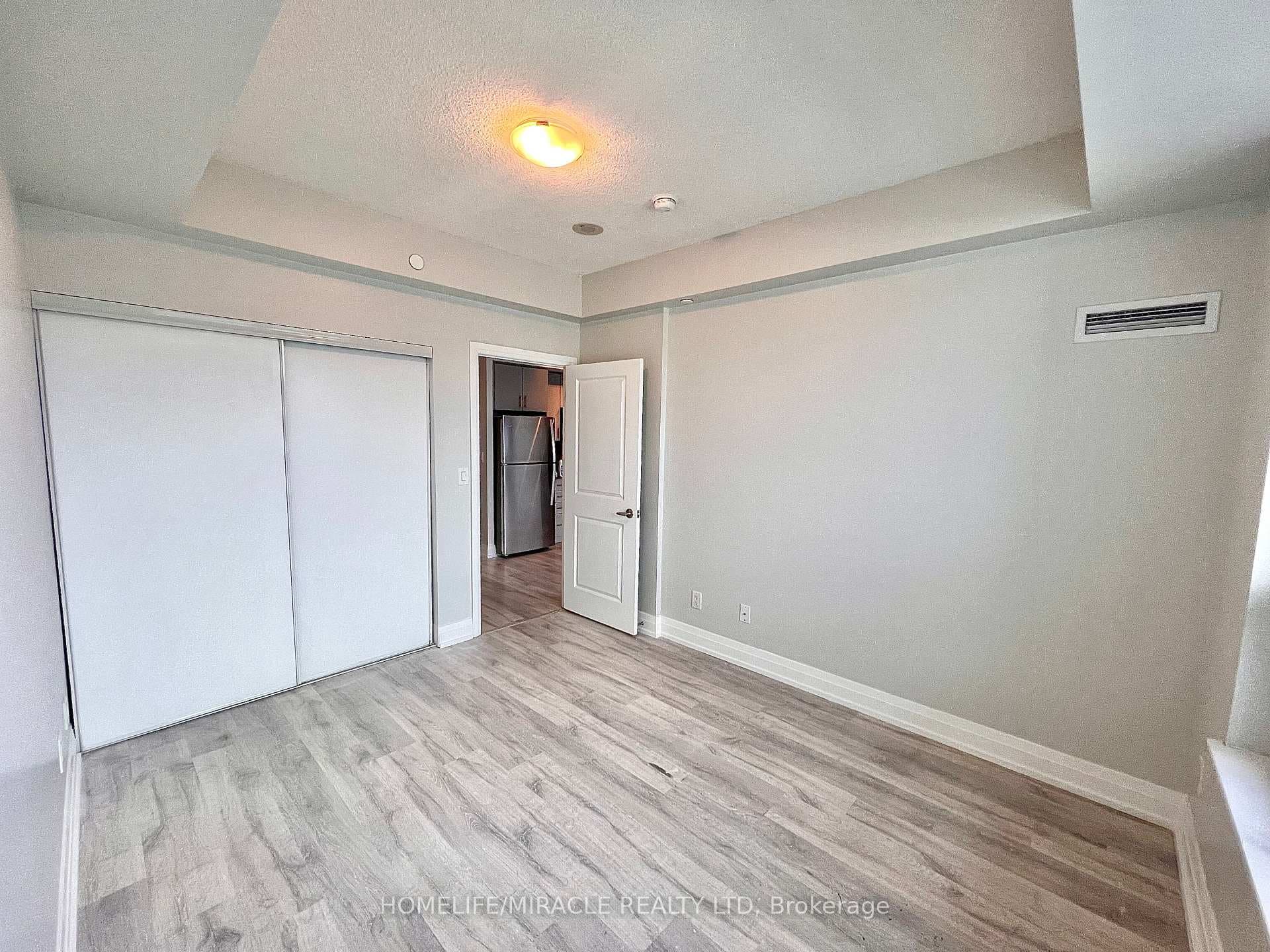 3600 Highway 7 Road Unit 1404 photo 8