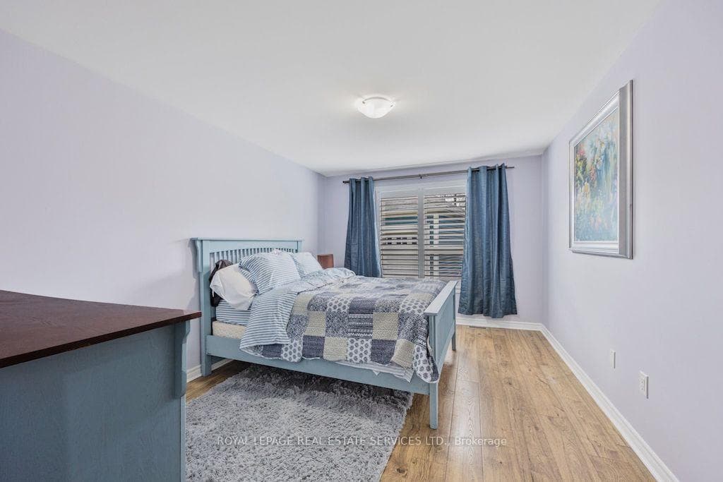 74 Robert Street photo 14