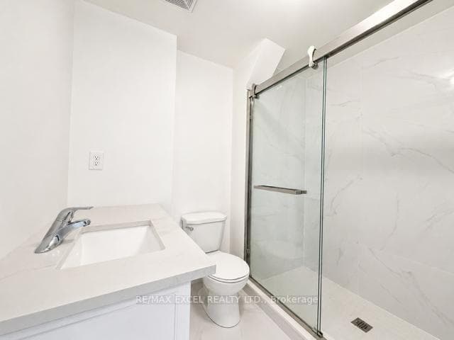 20 King Street photo 18