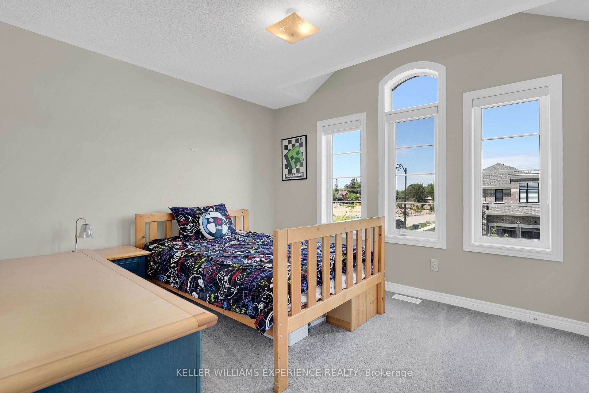 1329 Davis Loop photo 23