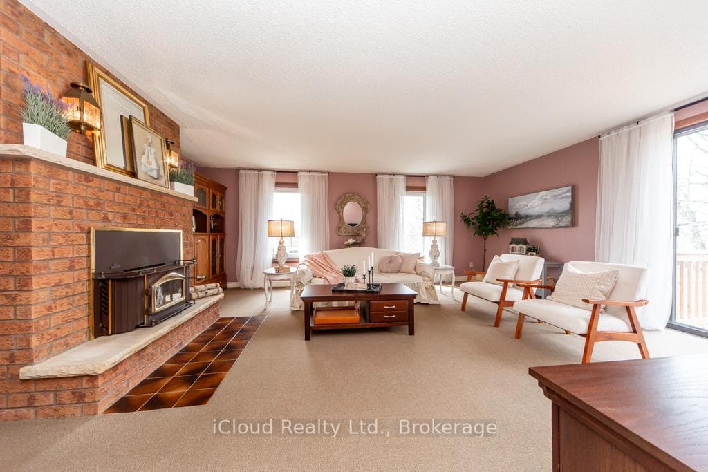 4101 Campbellville Road photo 14