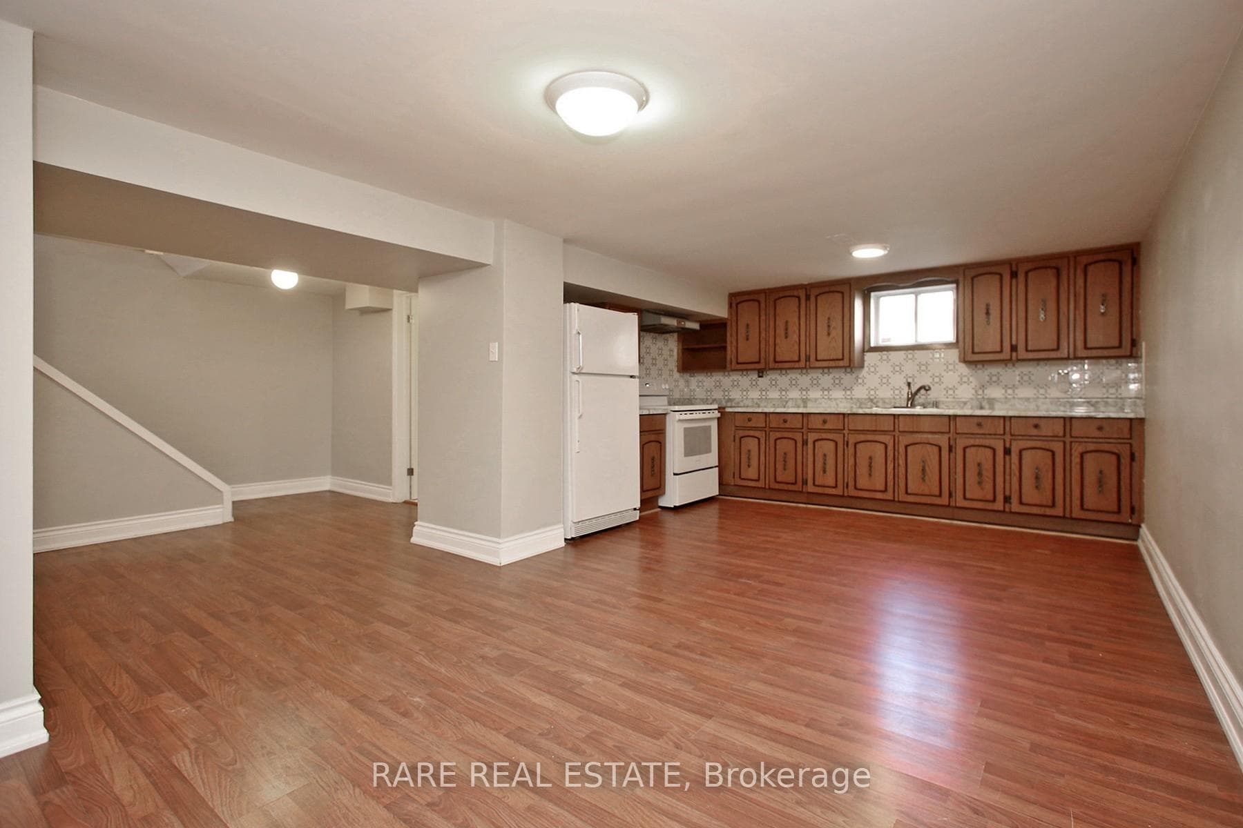 238 Gary Drive Unit Bsmt photo 10