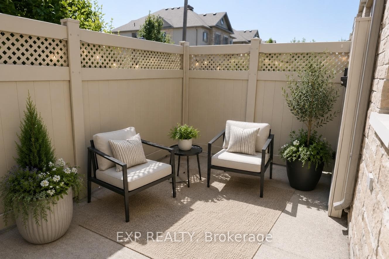 931 Glasgow Street Unit 8D photo 5