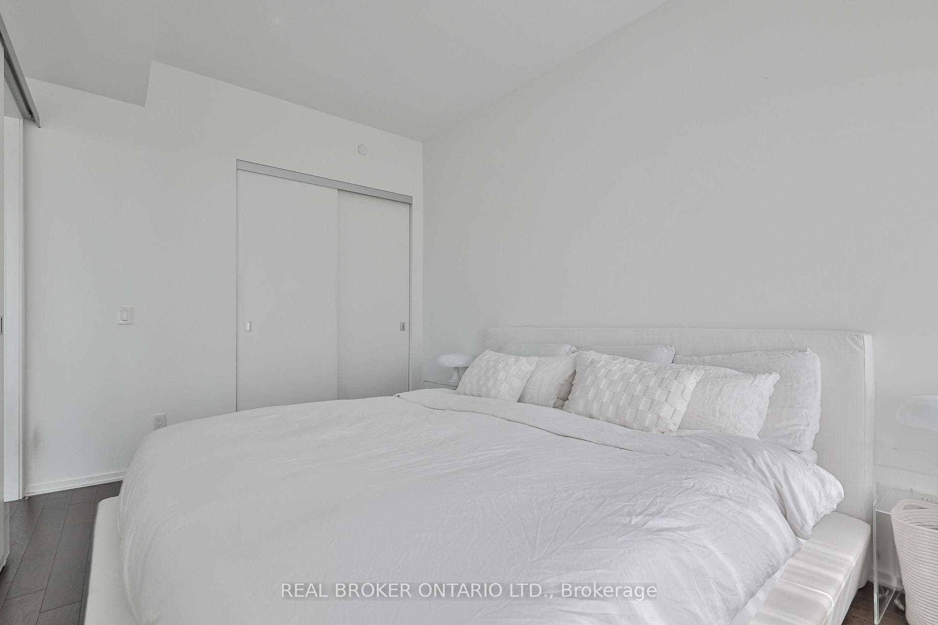16 Bonnycastle Street Unit 2309 photo 23
