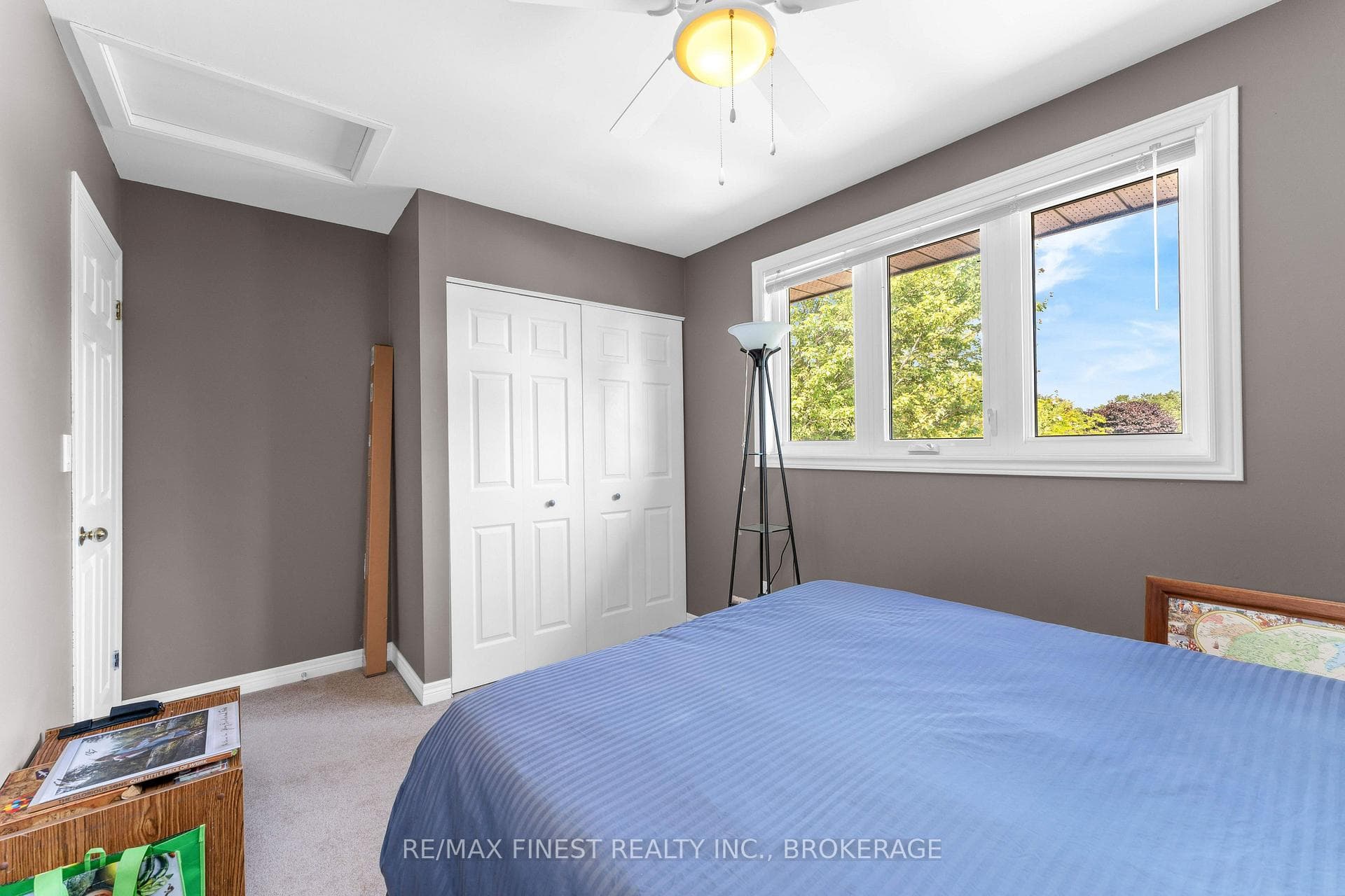 943 Newhall Drive photo 29