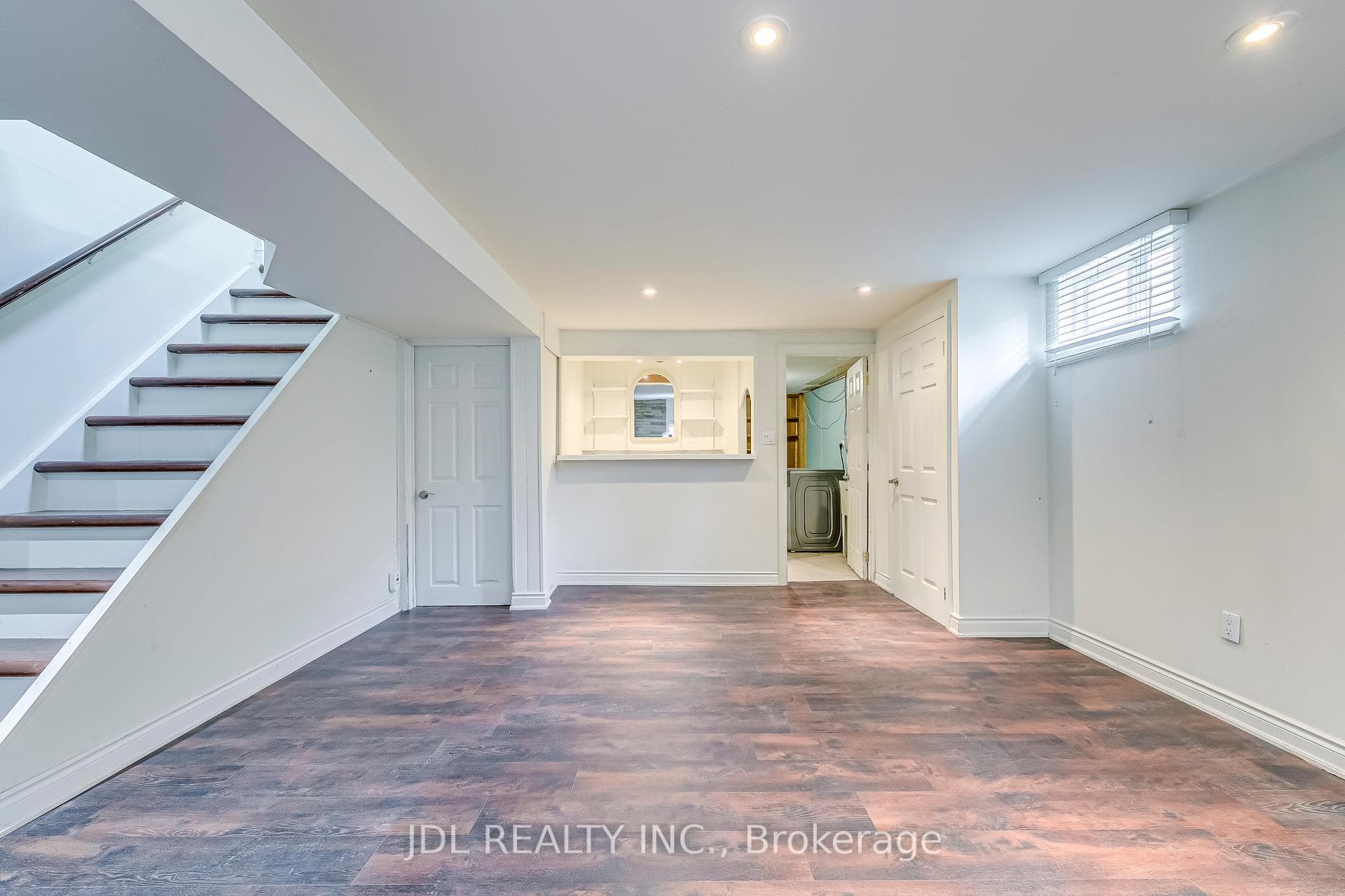 1225 Lambeth Road photo 30