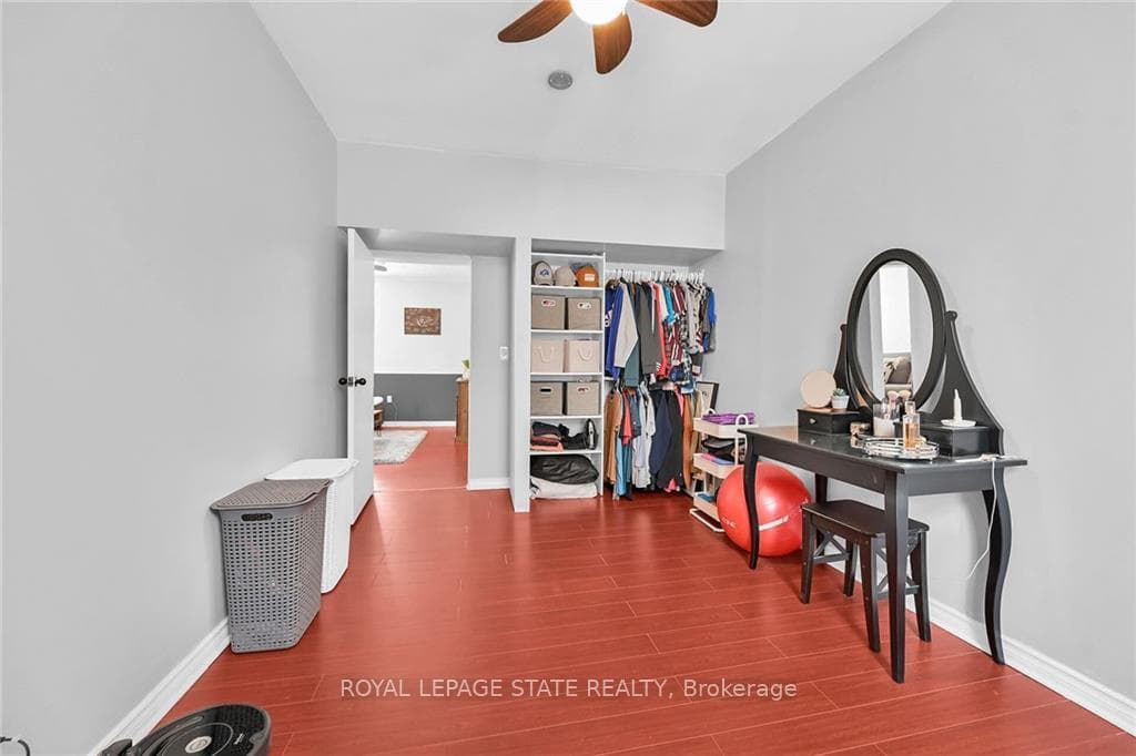218 Park Avenue photo 20