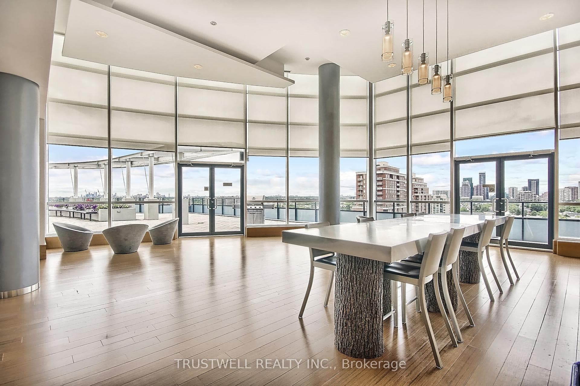 2885 Bayview Avenue Unit 611 photo 9