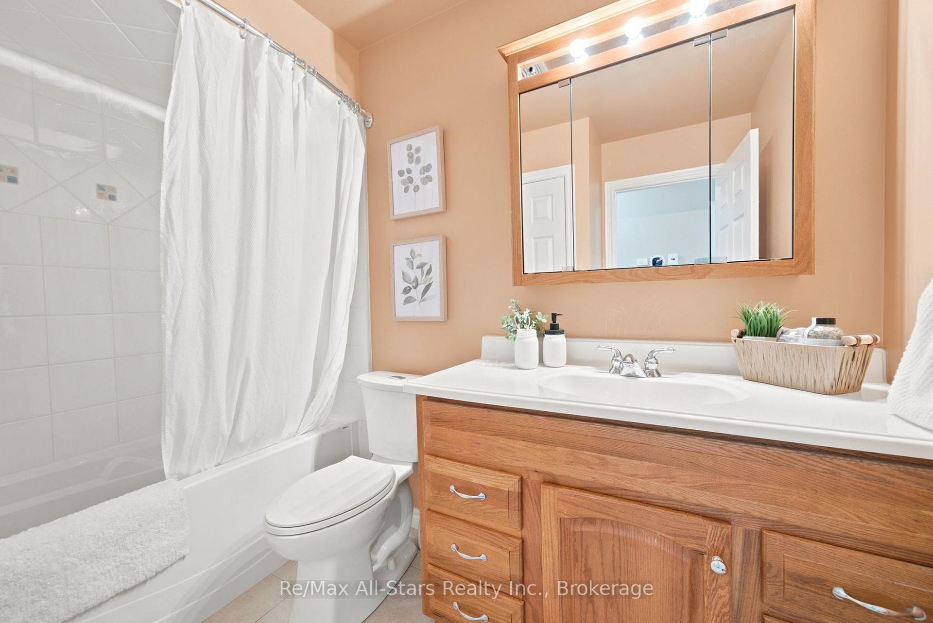 21180 Brunon Avenue photo 23