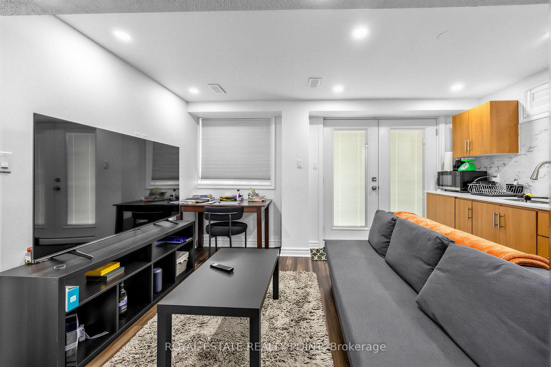 141 Raponi Circle photo 21
