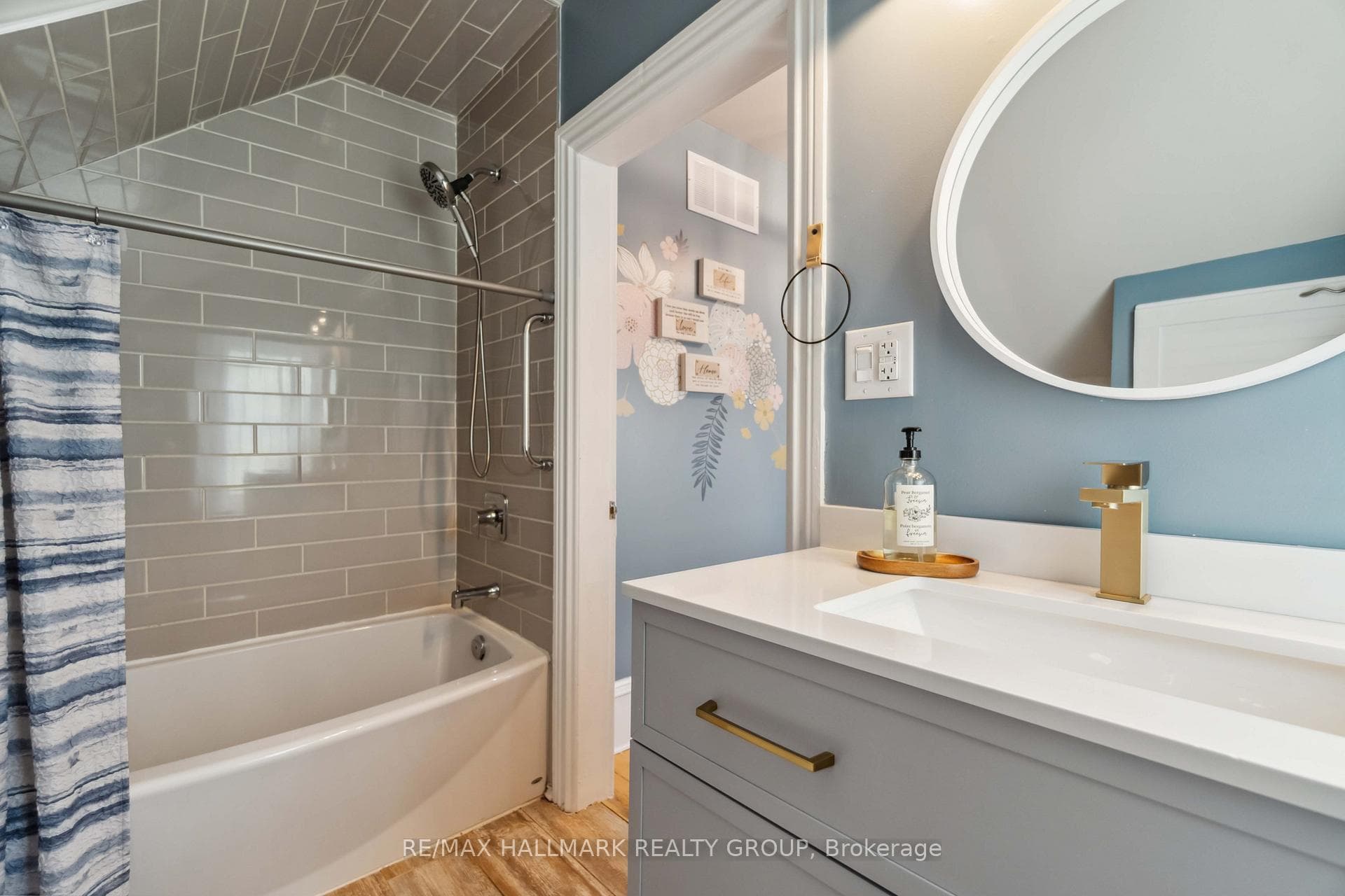 133 Nelson Street photo 28