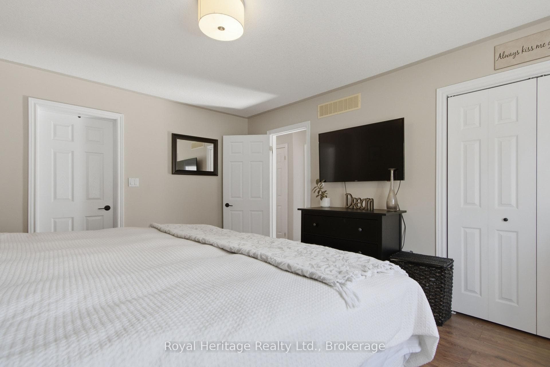 29 Forest Valley Drive photo 13