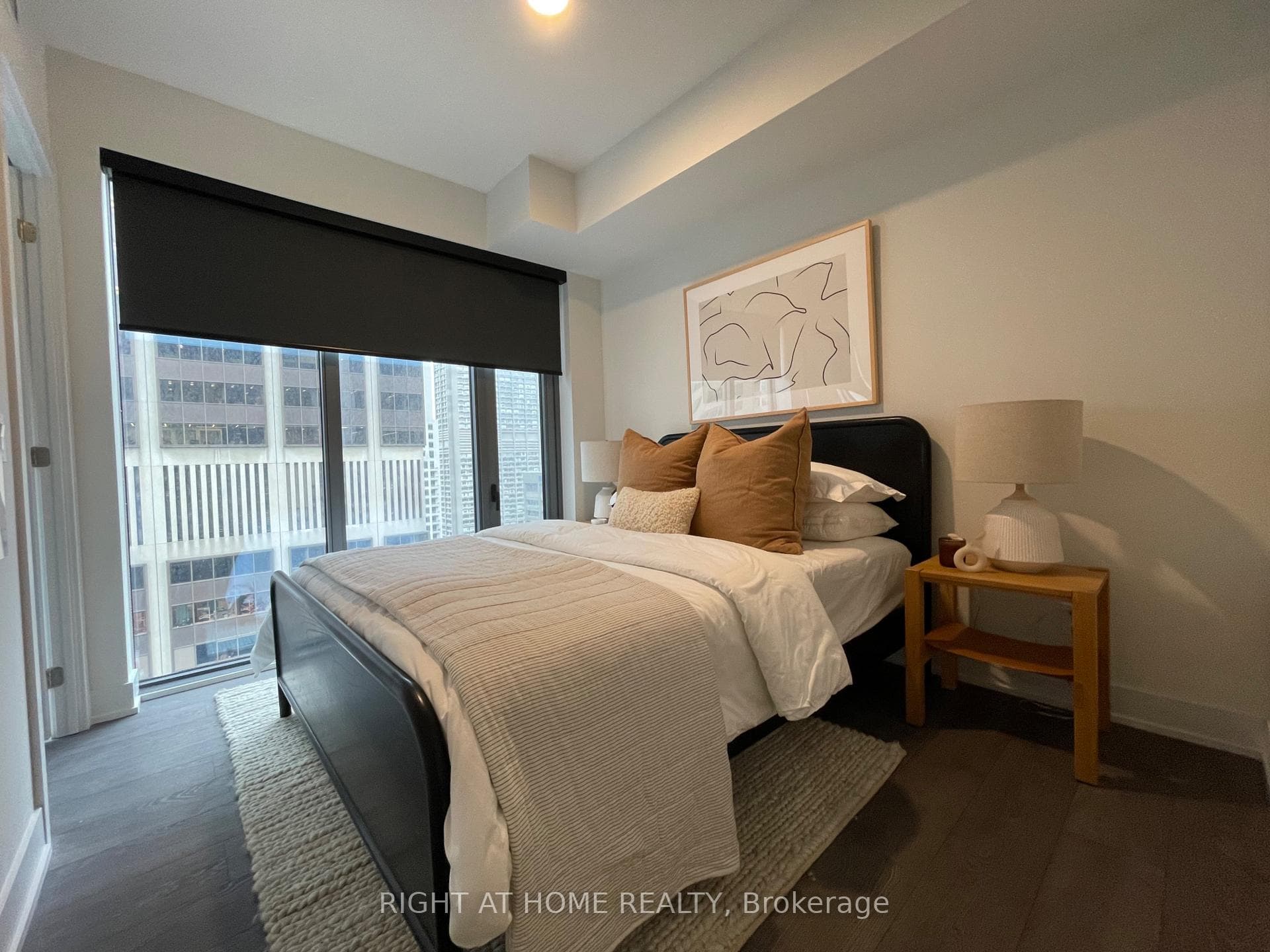 8 Cumberland Street Unit 2506 photo 8