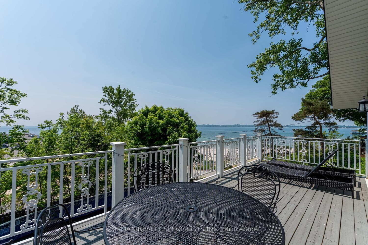 532 RIDGEWAY Road photo 39