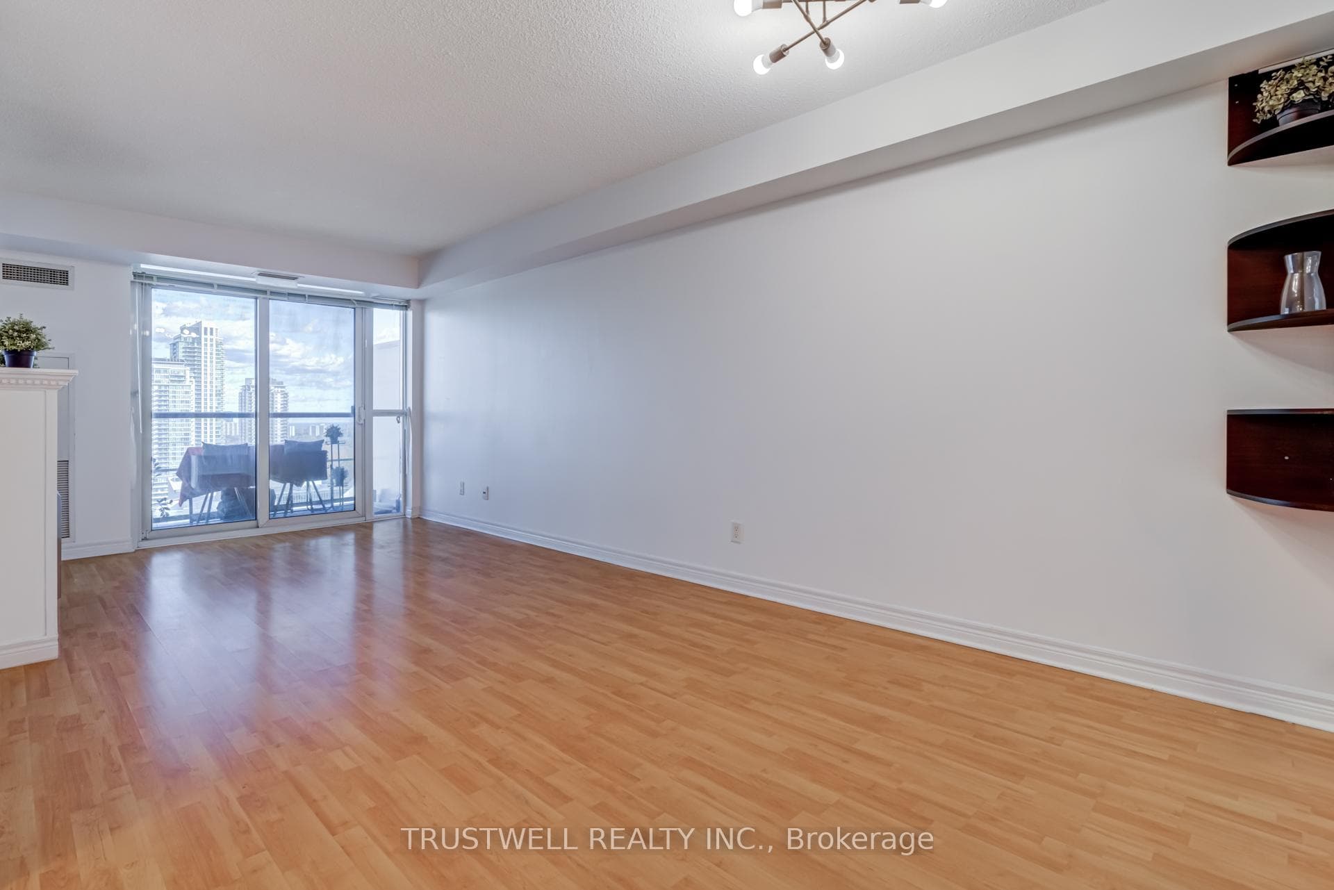 Laminate Flooring