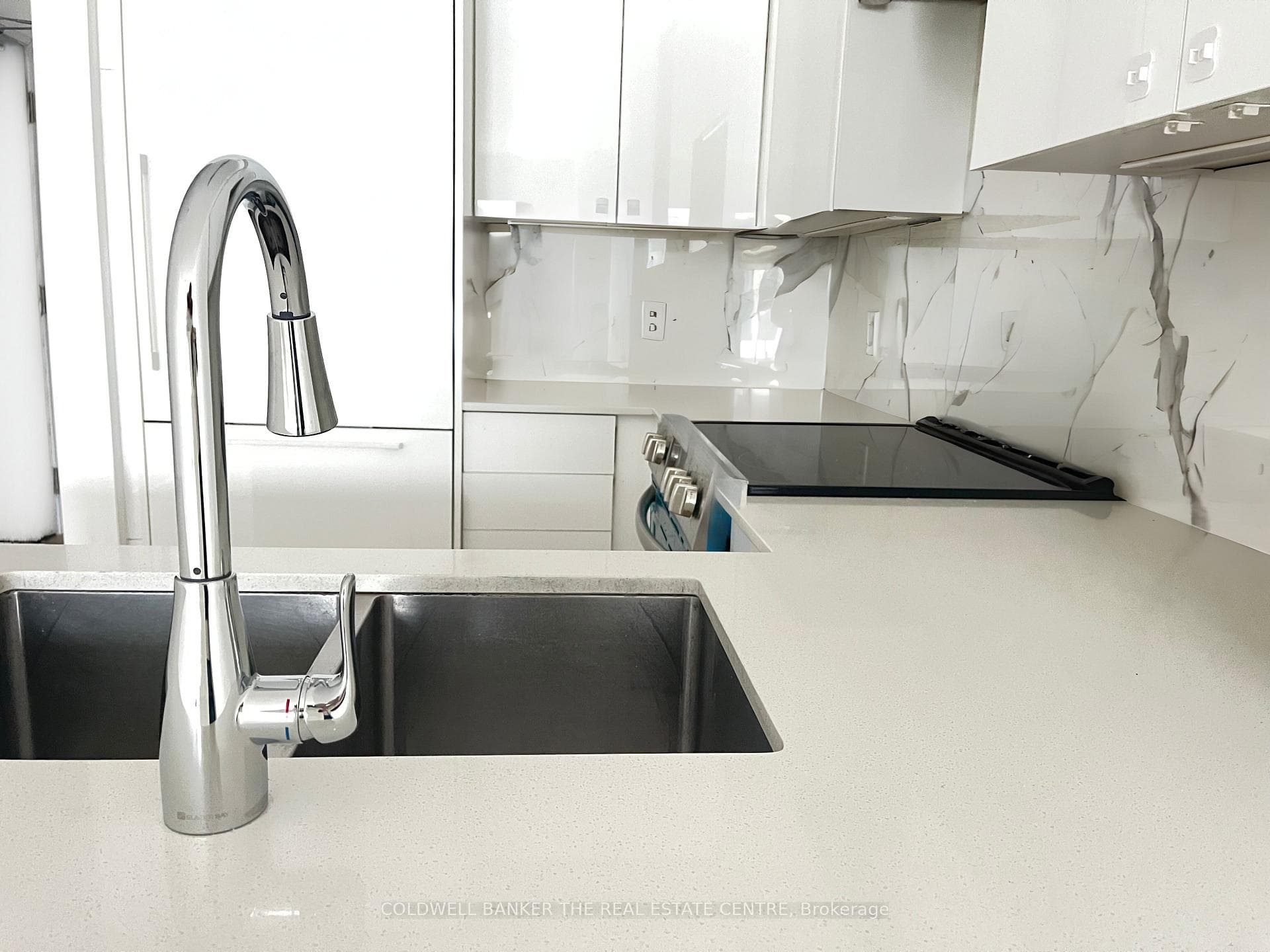 7890 Bathurst Street Unit Suite 204 photo 5