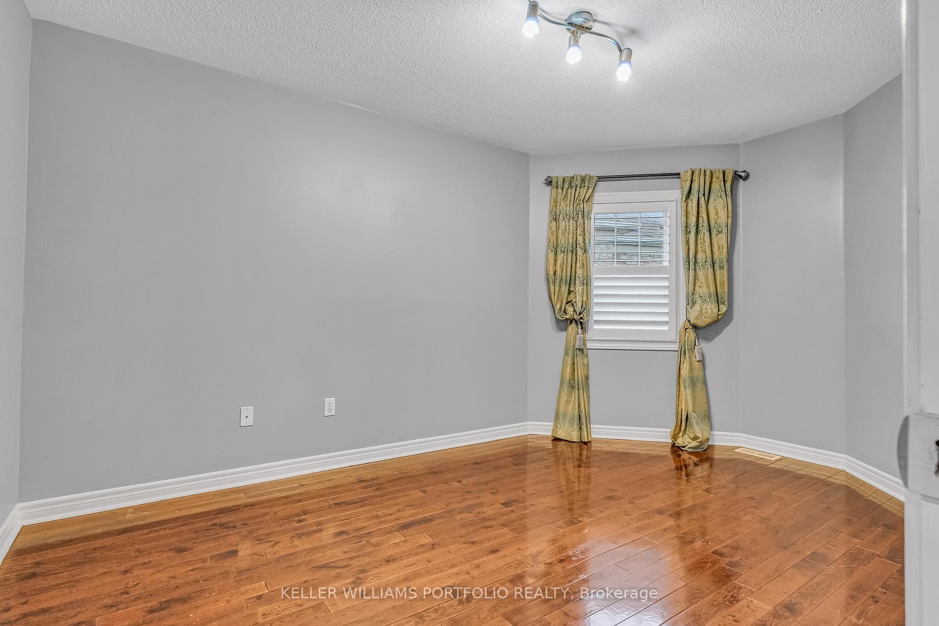 63 Umbria Crescent photo 25