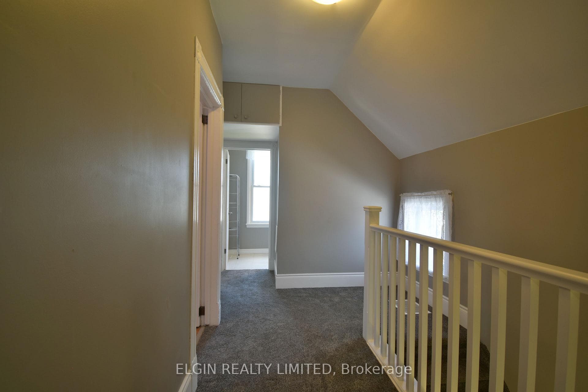 48 Edward Street photo 24