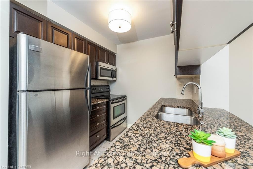 2379 CENTRAL PARK Drive Unit 302 photo 7