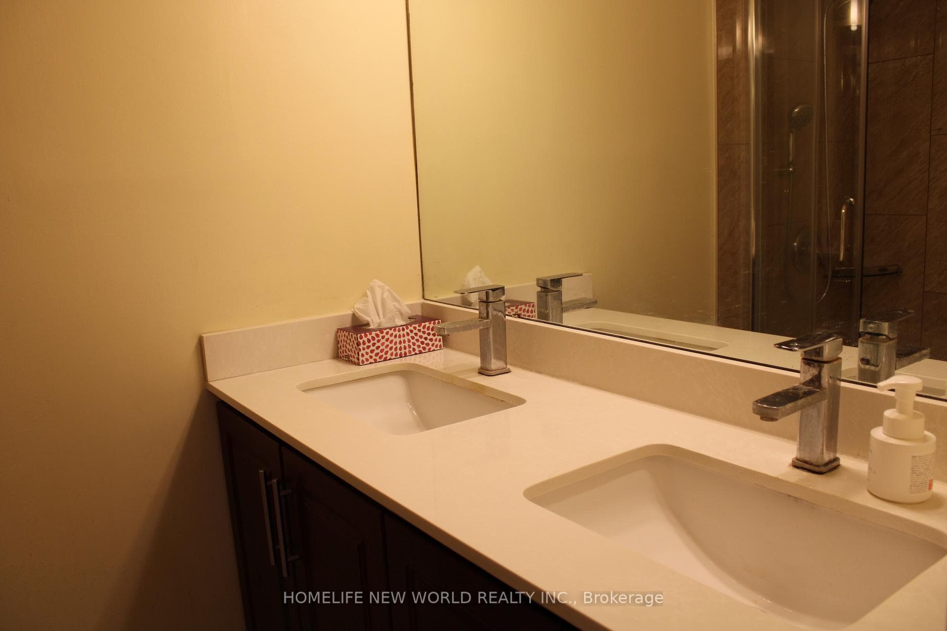 69 Upper Canada Drive Unit 7 photo 14