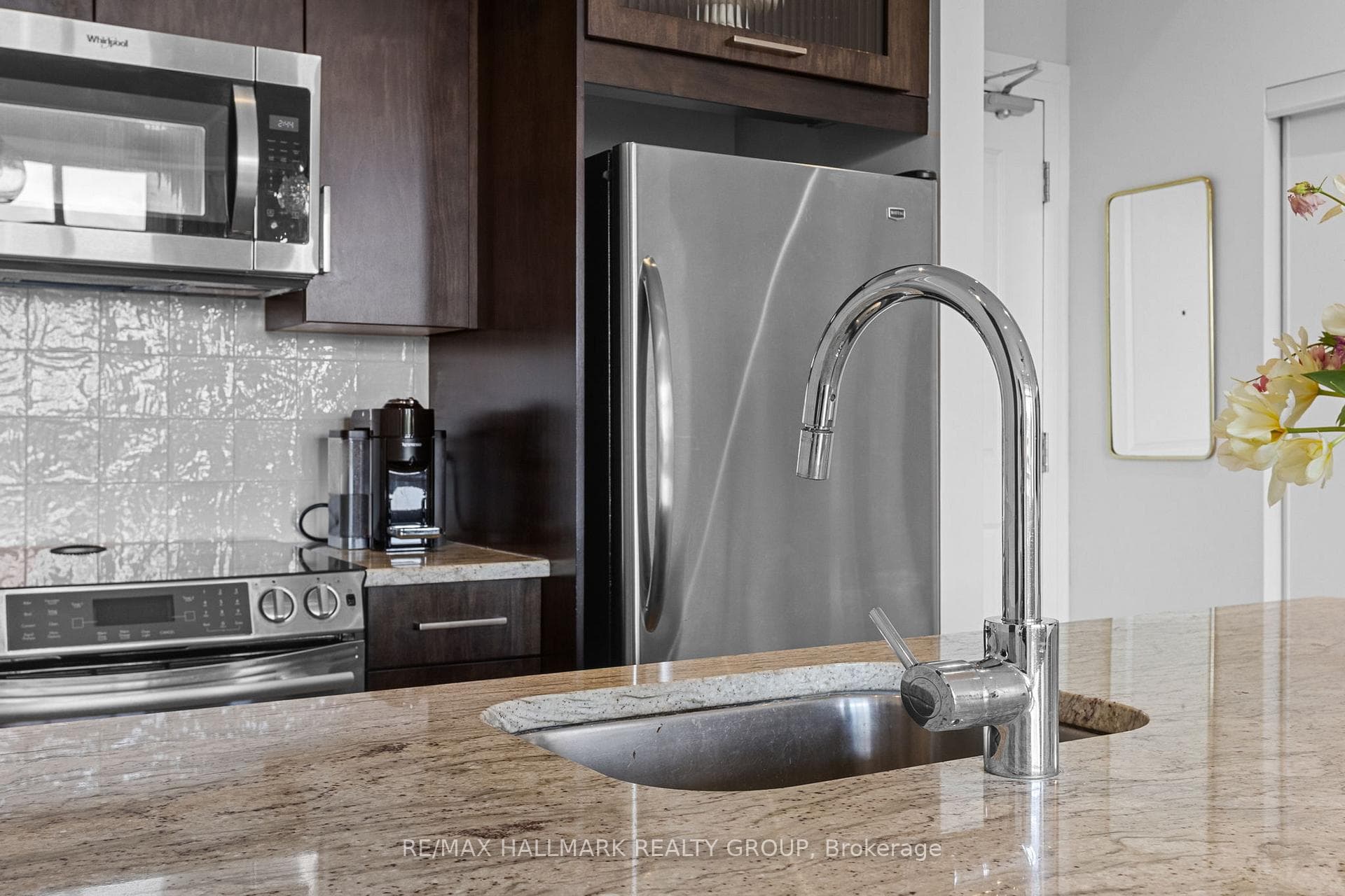 682 Churchill Avenue Unit 311 photo 18