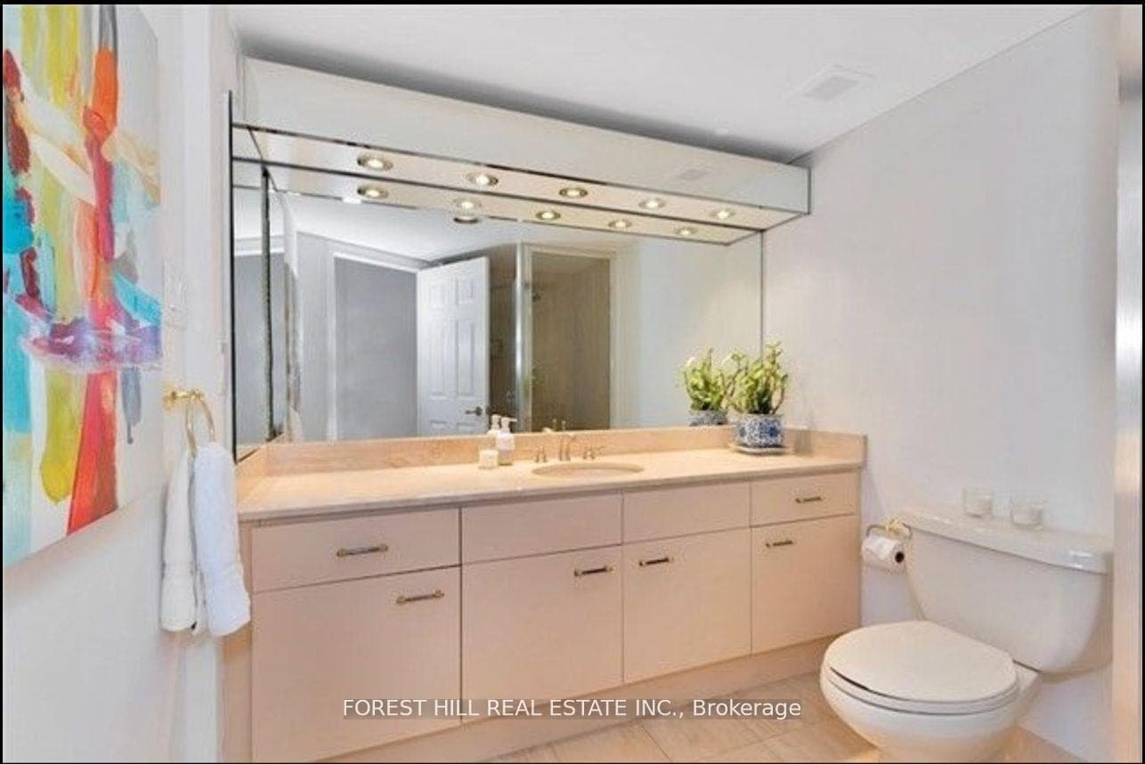 130 Carlton Street Unit 1505 photo 19