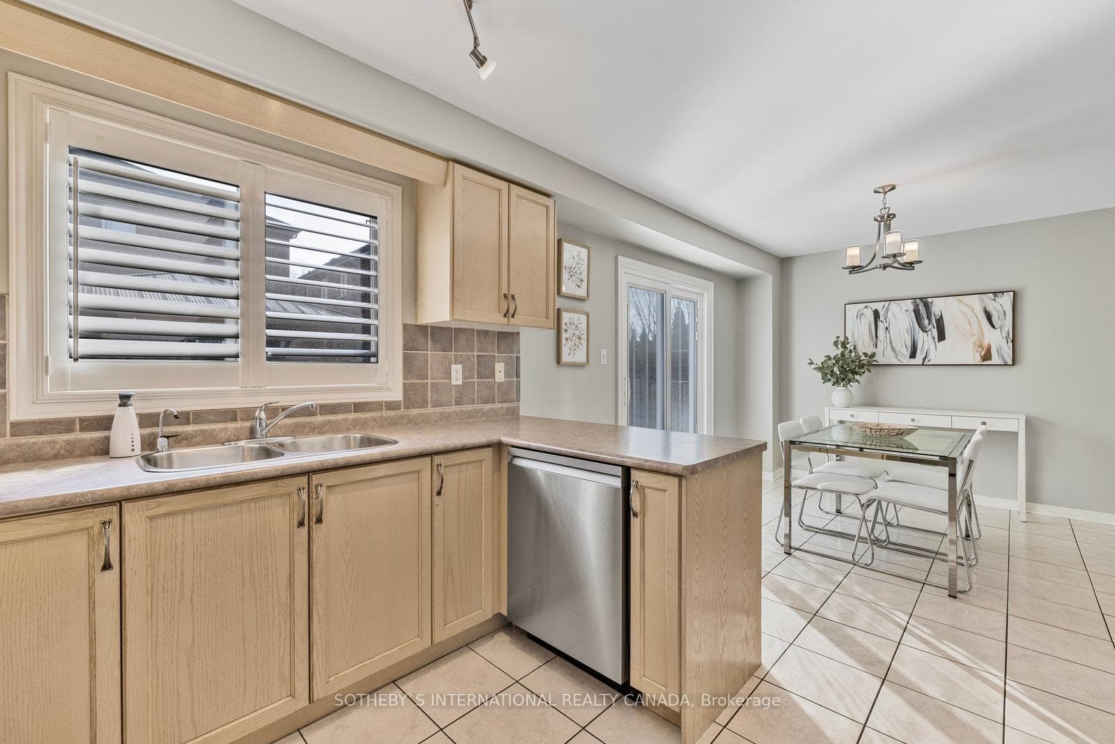 9 Giovanni Way photo 19