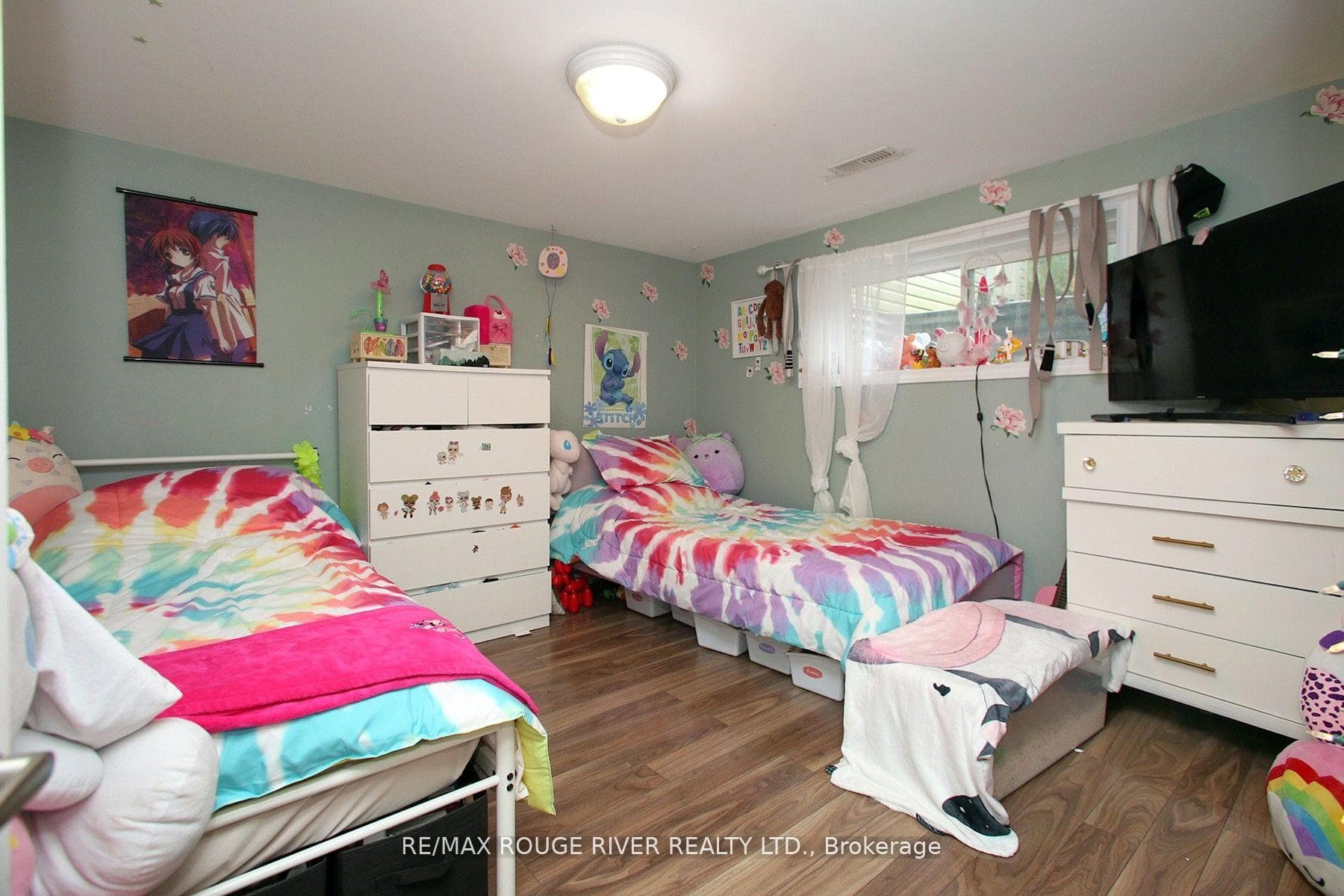 1006 Centre Street photo 22