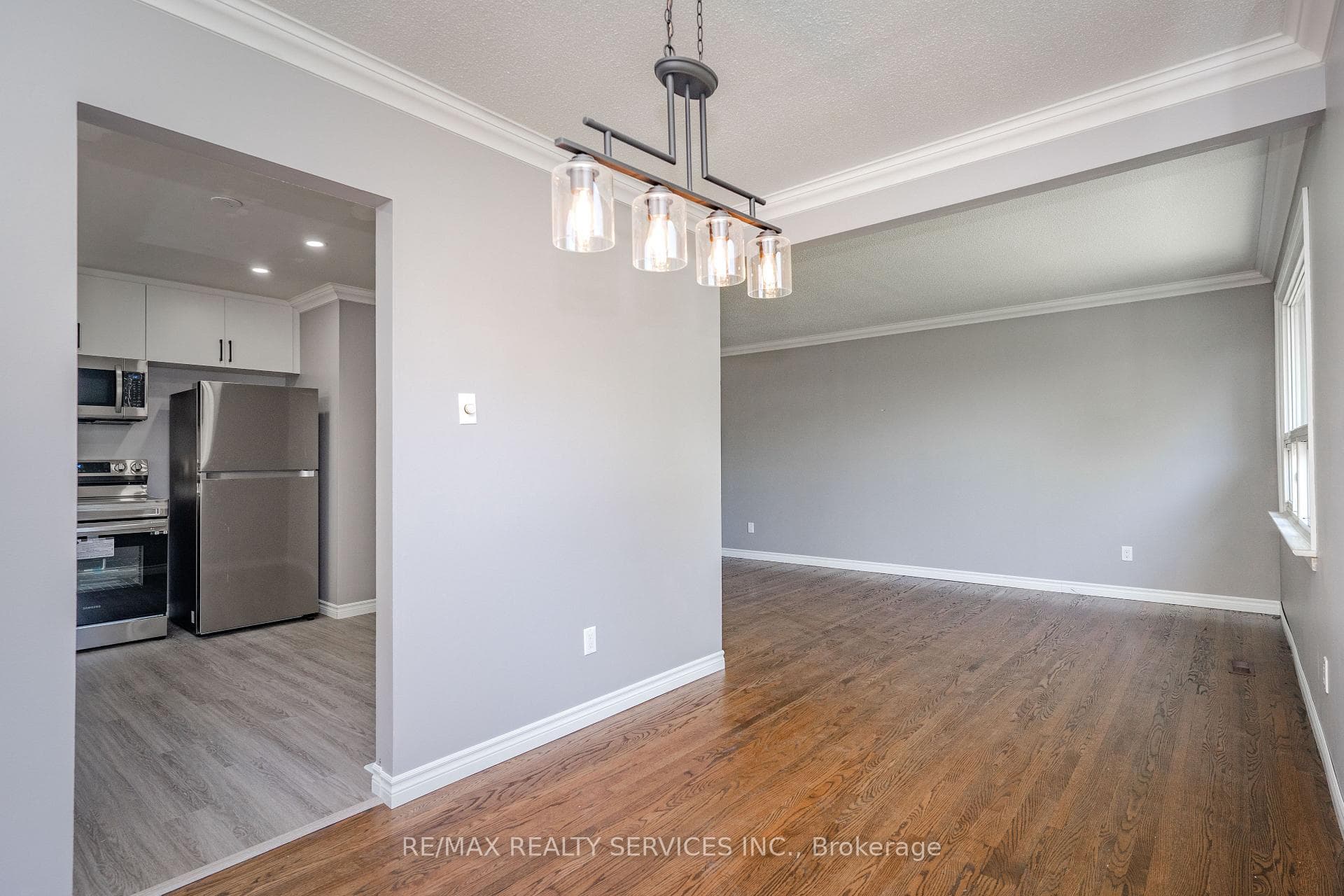 23 Fidelia Crescent photo 12
