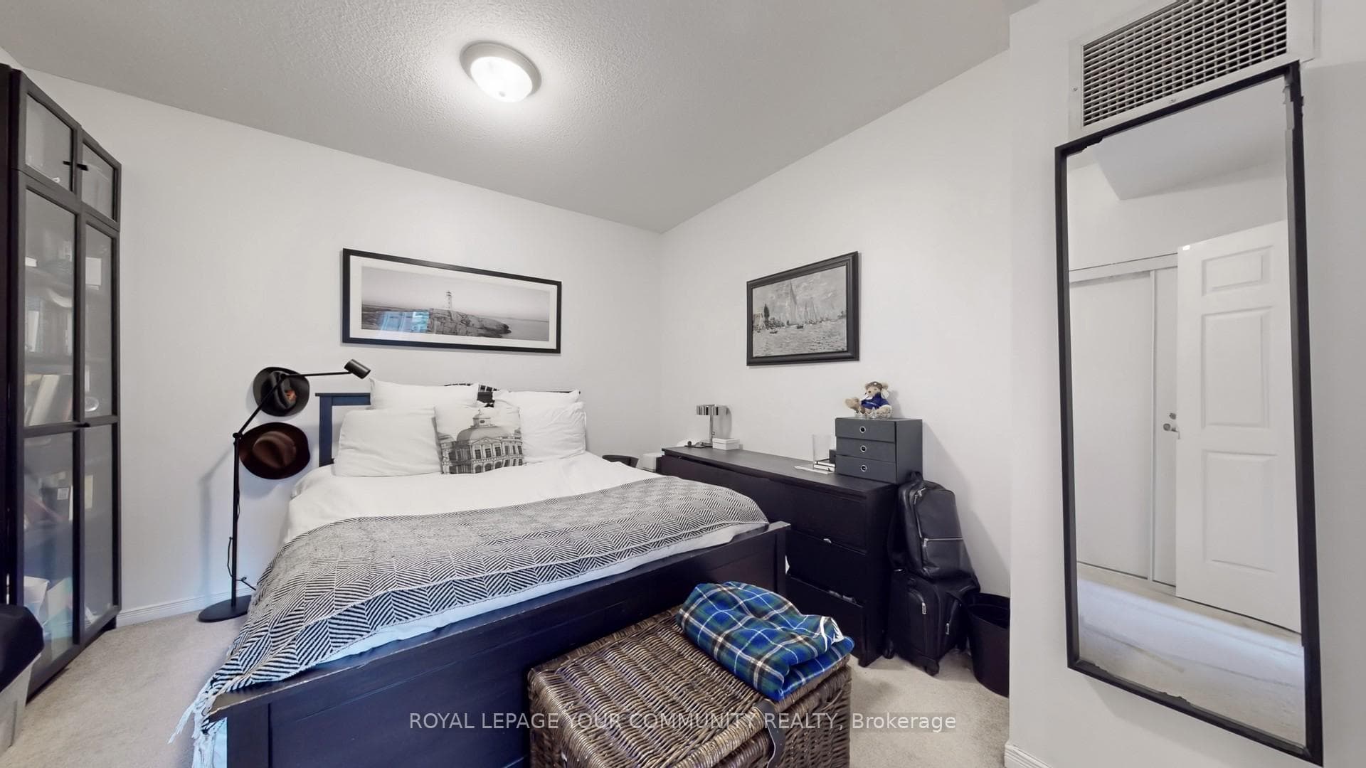 455 Rosewell Avenue Unit 101 photo 10
