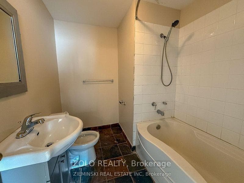 309 Cedar Street photo 7