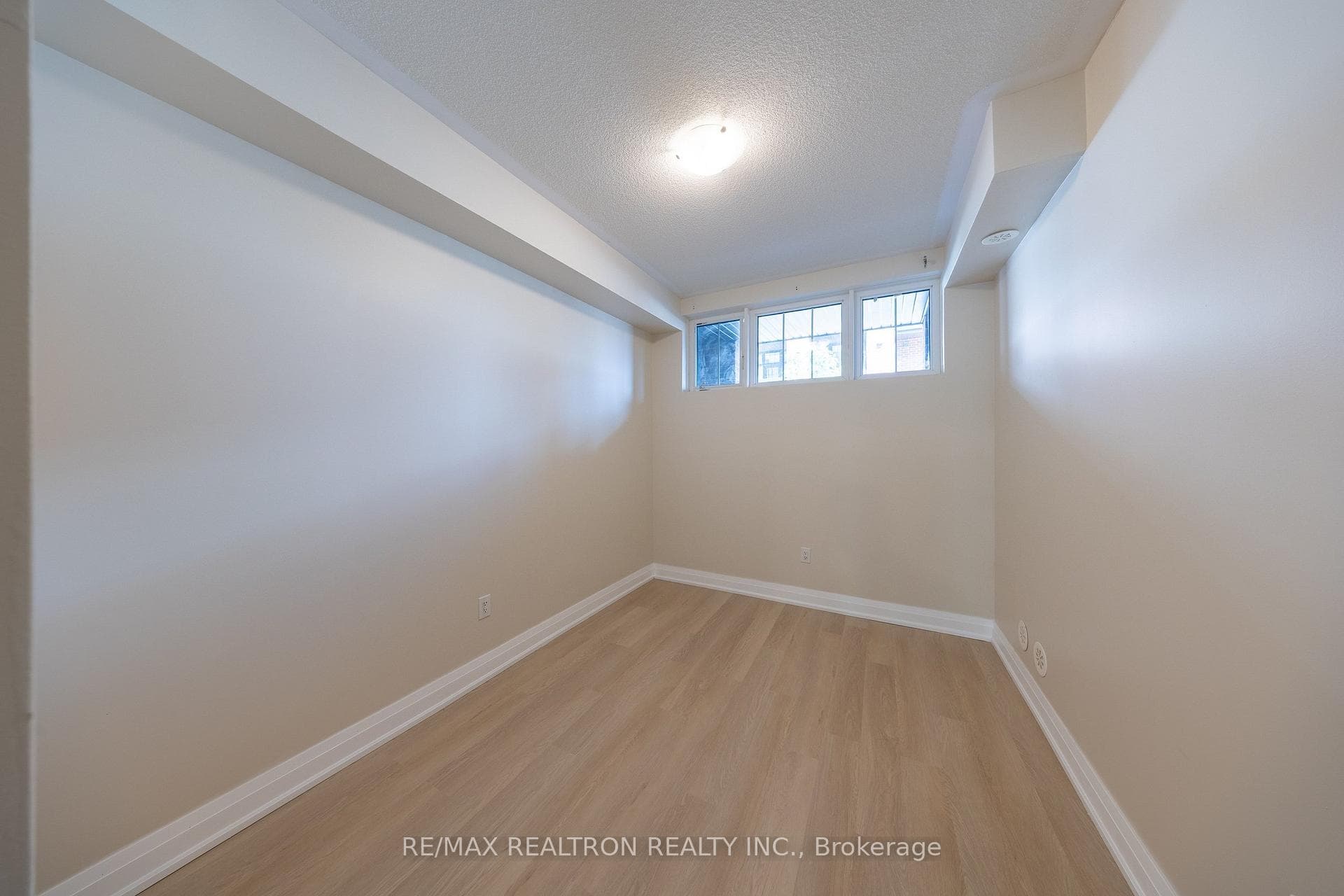 6 Whitaker Way Unit 157 photo 6
