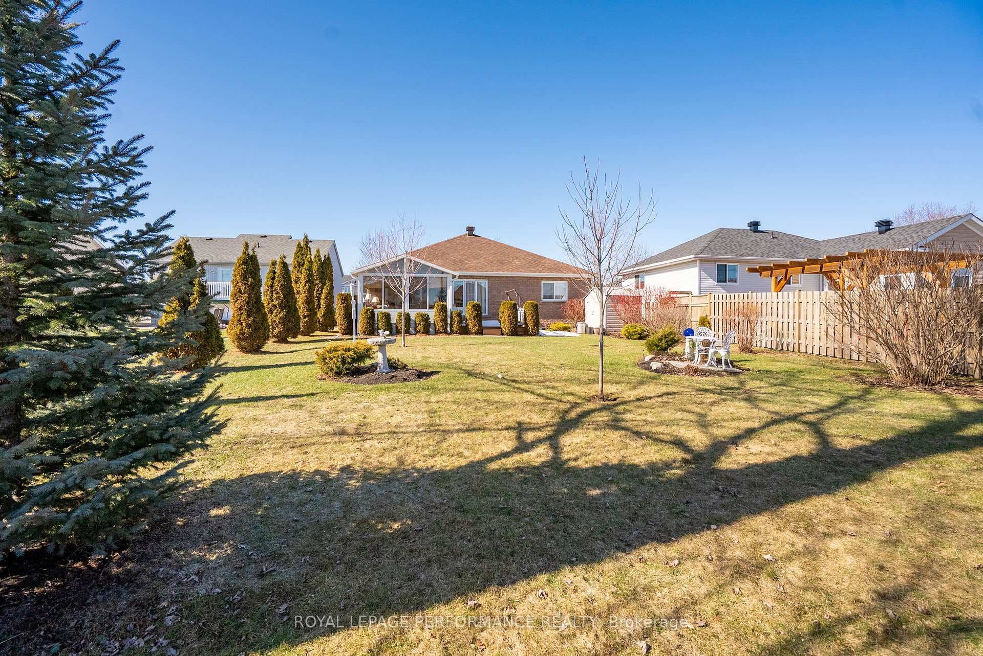 2029 Concorde Avenue photo 44