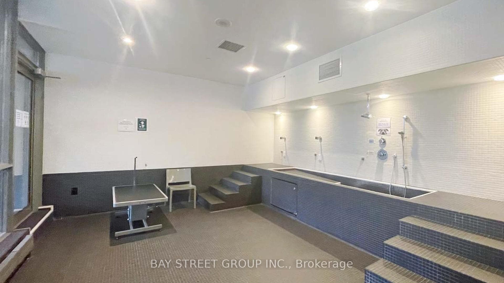 21 Iceboat Terrace Unit 1201 photo 38
