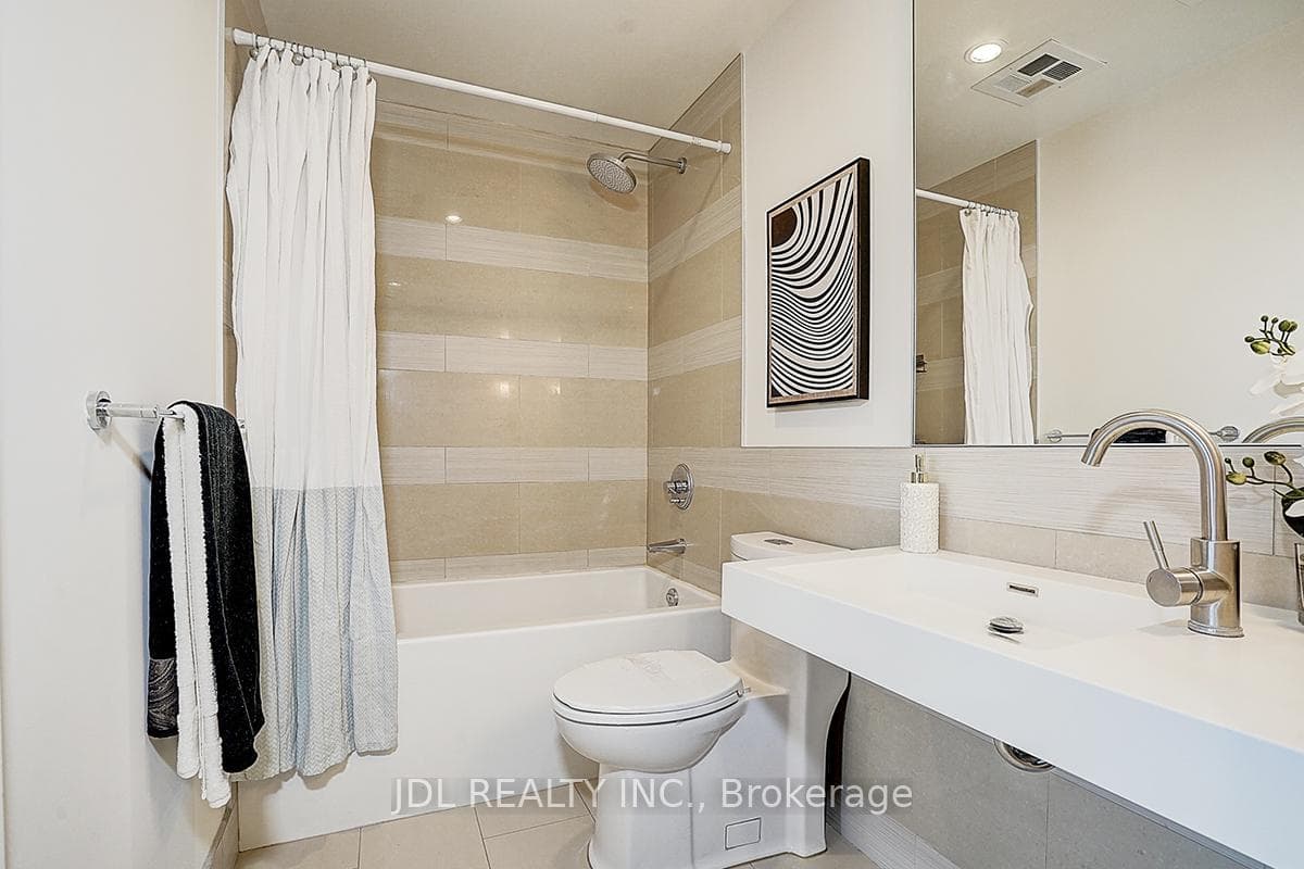 390 CHERRY Street Unit 1506 photo 16