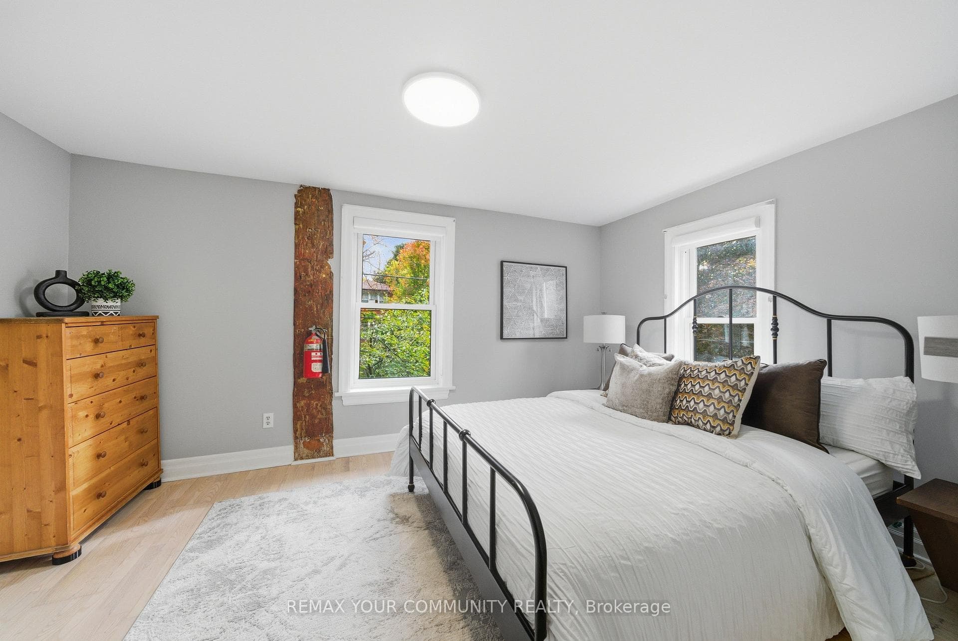 30 Elizabeth Street photo 19