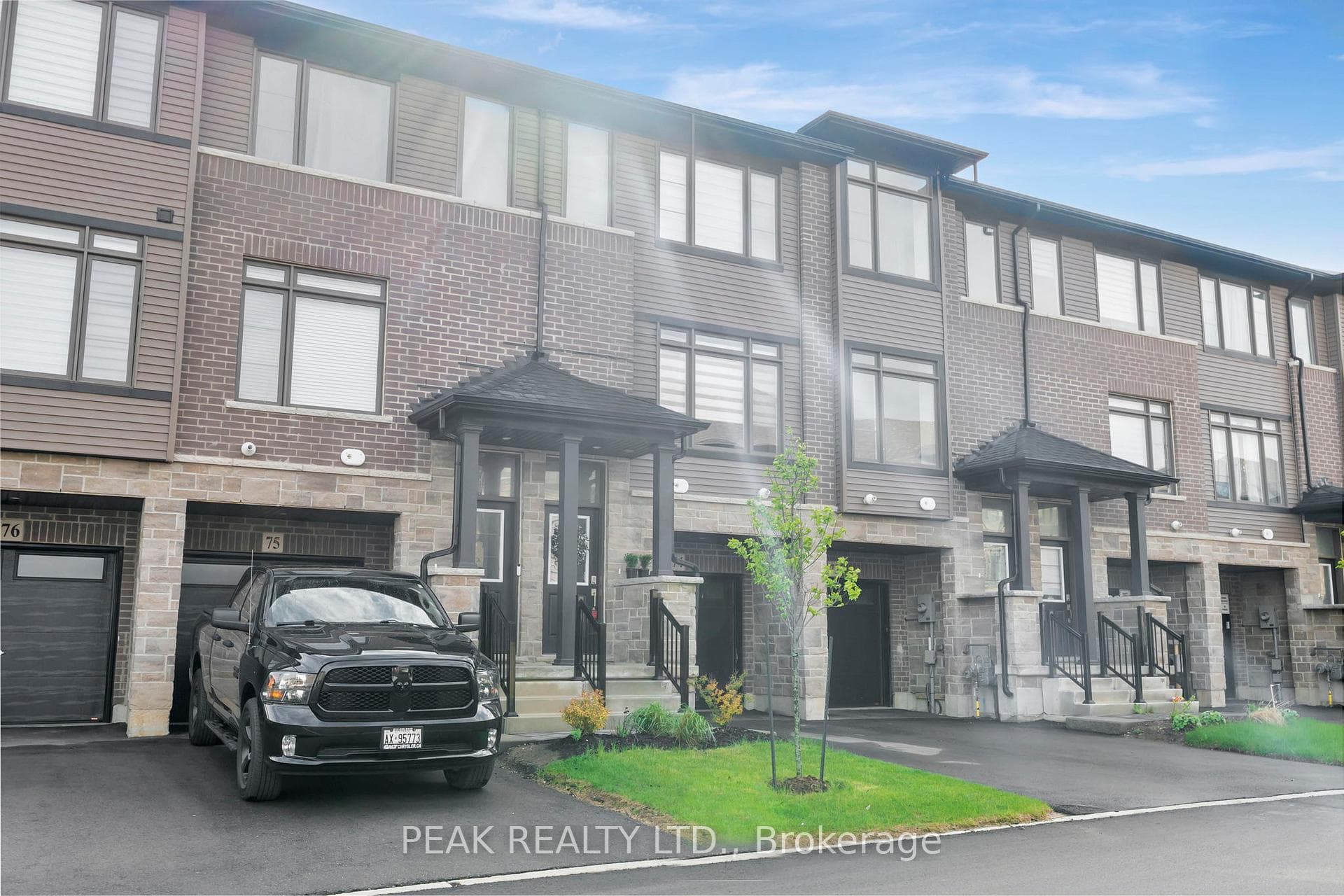 120 Court Drive Unit 74 photo 4