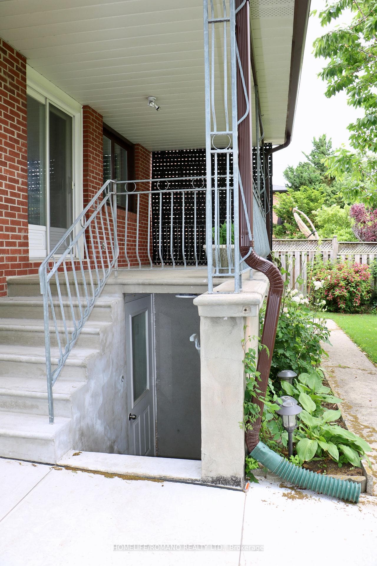 65 Gilley Road Unit Lower photo 4