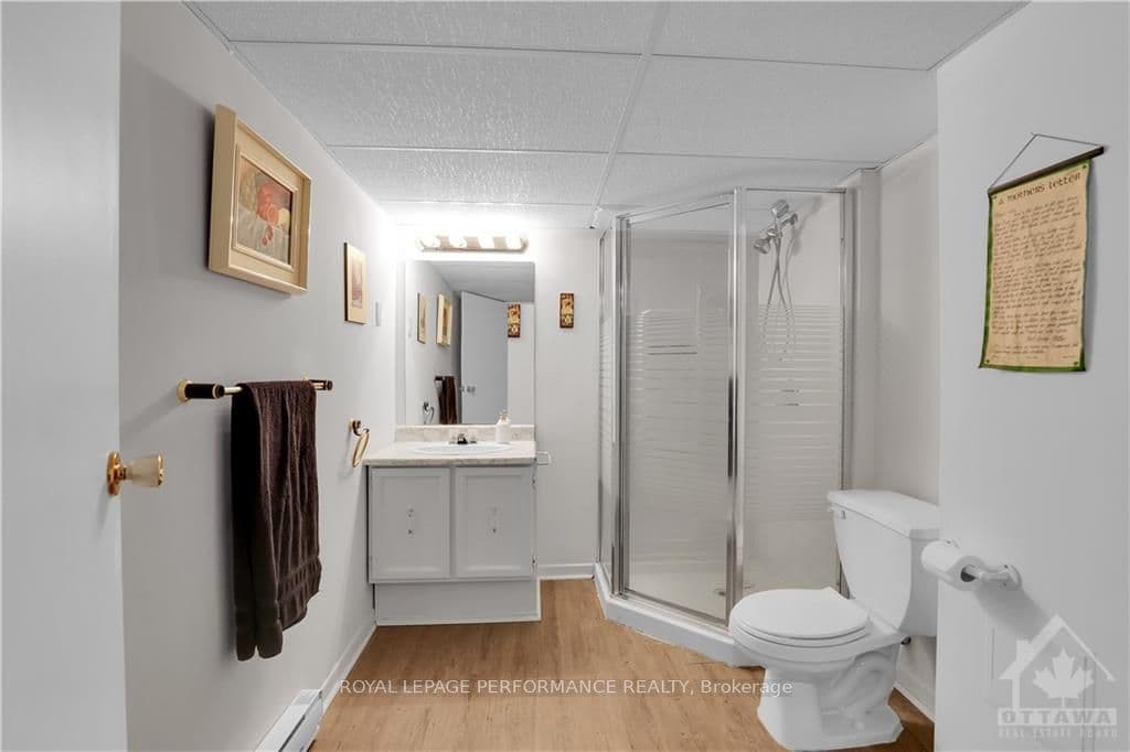 2043 BEAVERHILL Drive photo 27