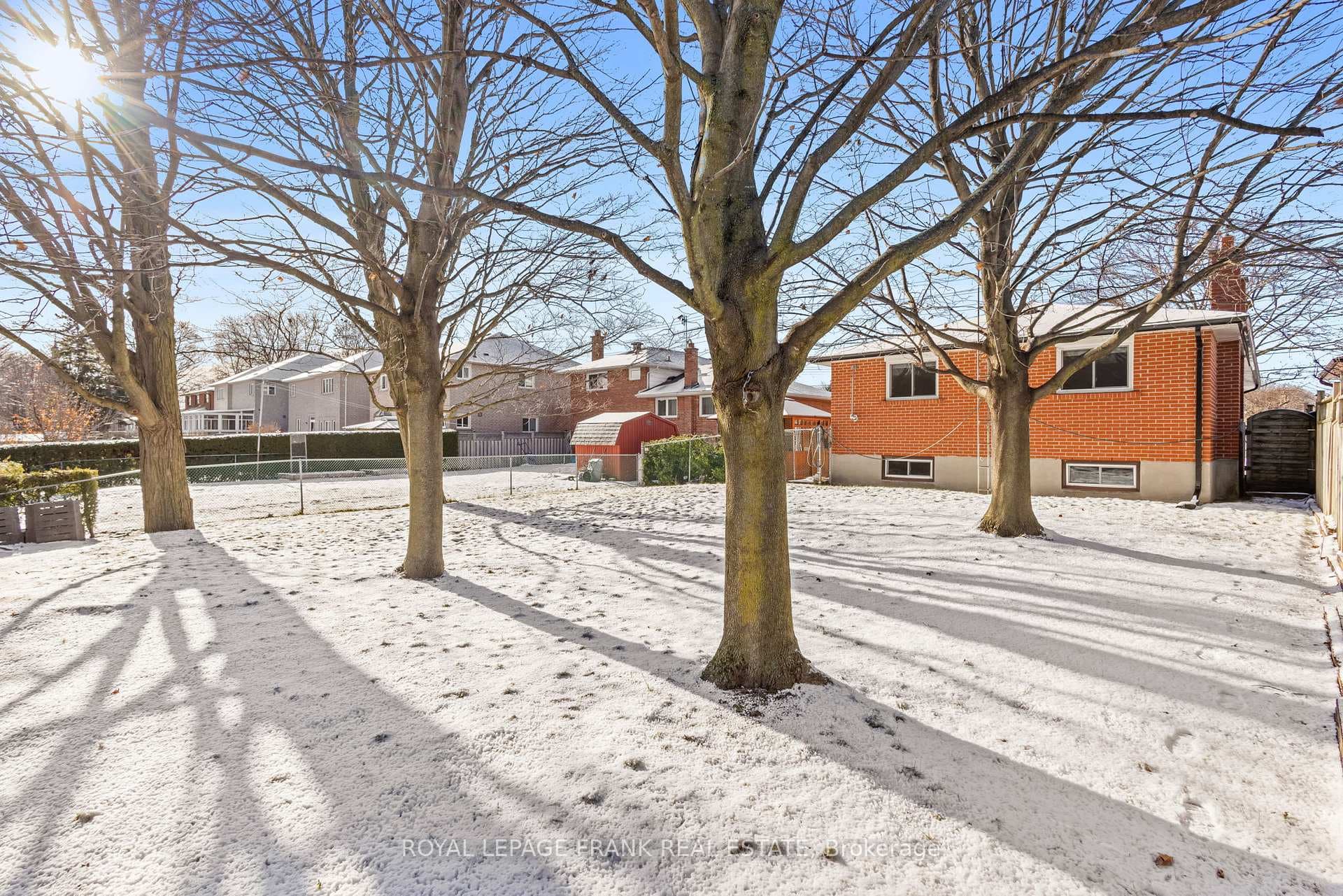 557 Morrish Road photo 39