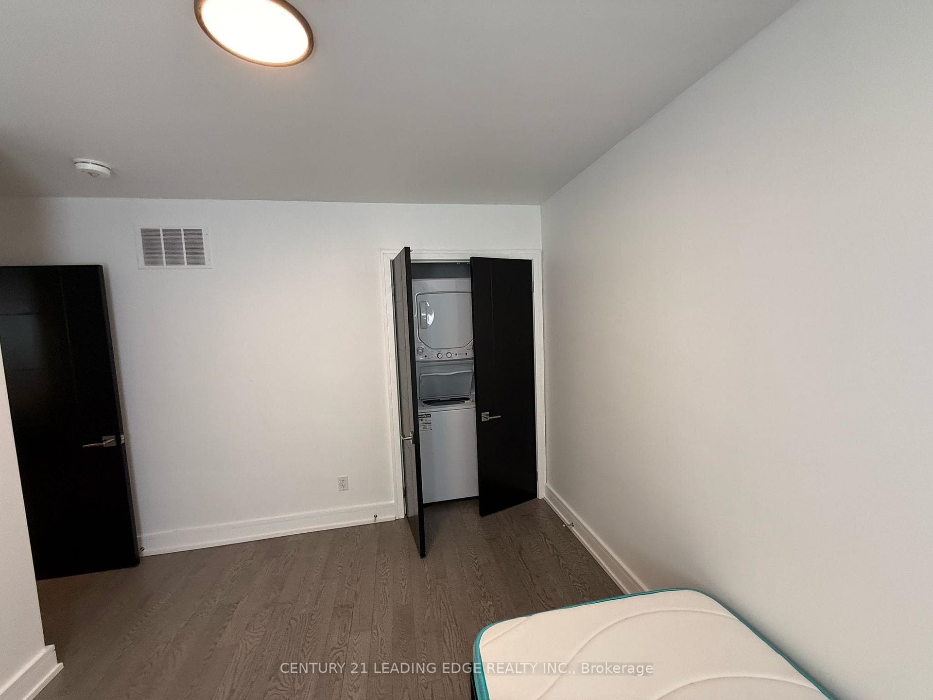 89 Macleod Street Unit Main photo 22