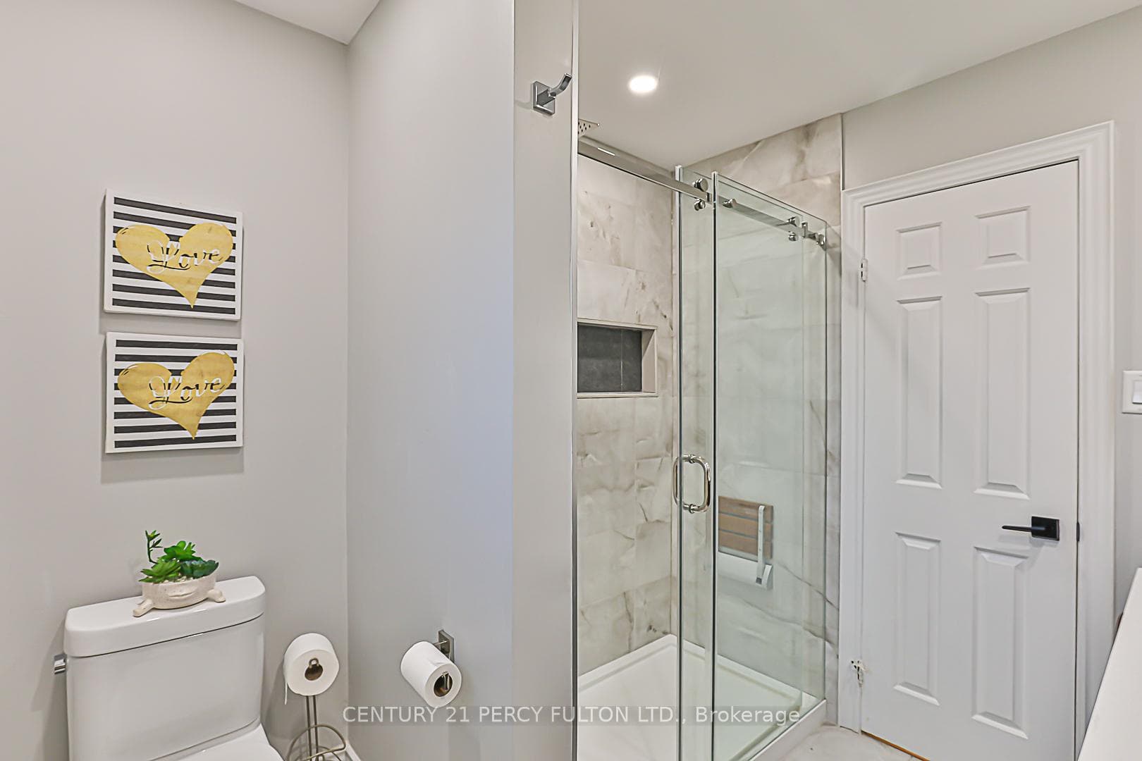 67 Cheeseman Drive photo 25