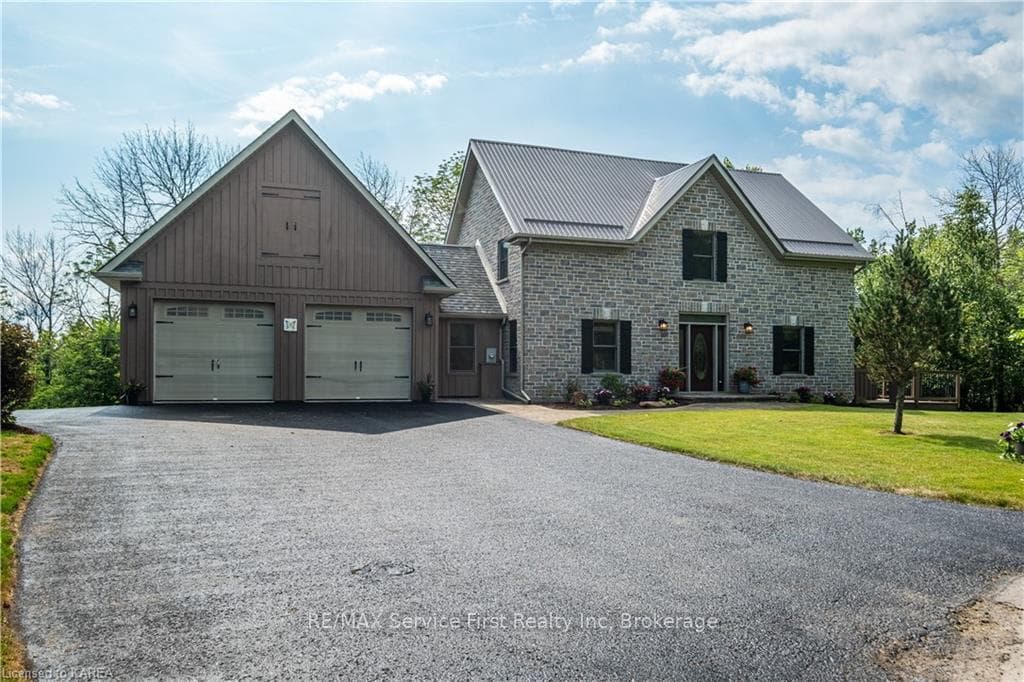 6258 REVELL Road photo 2