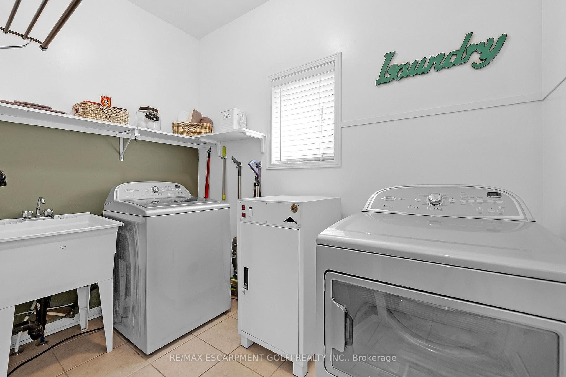 42 Hansford Drive photo 15