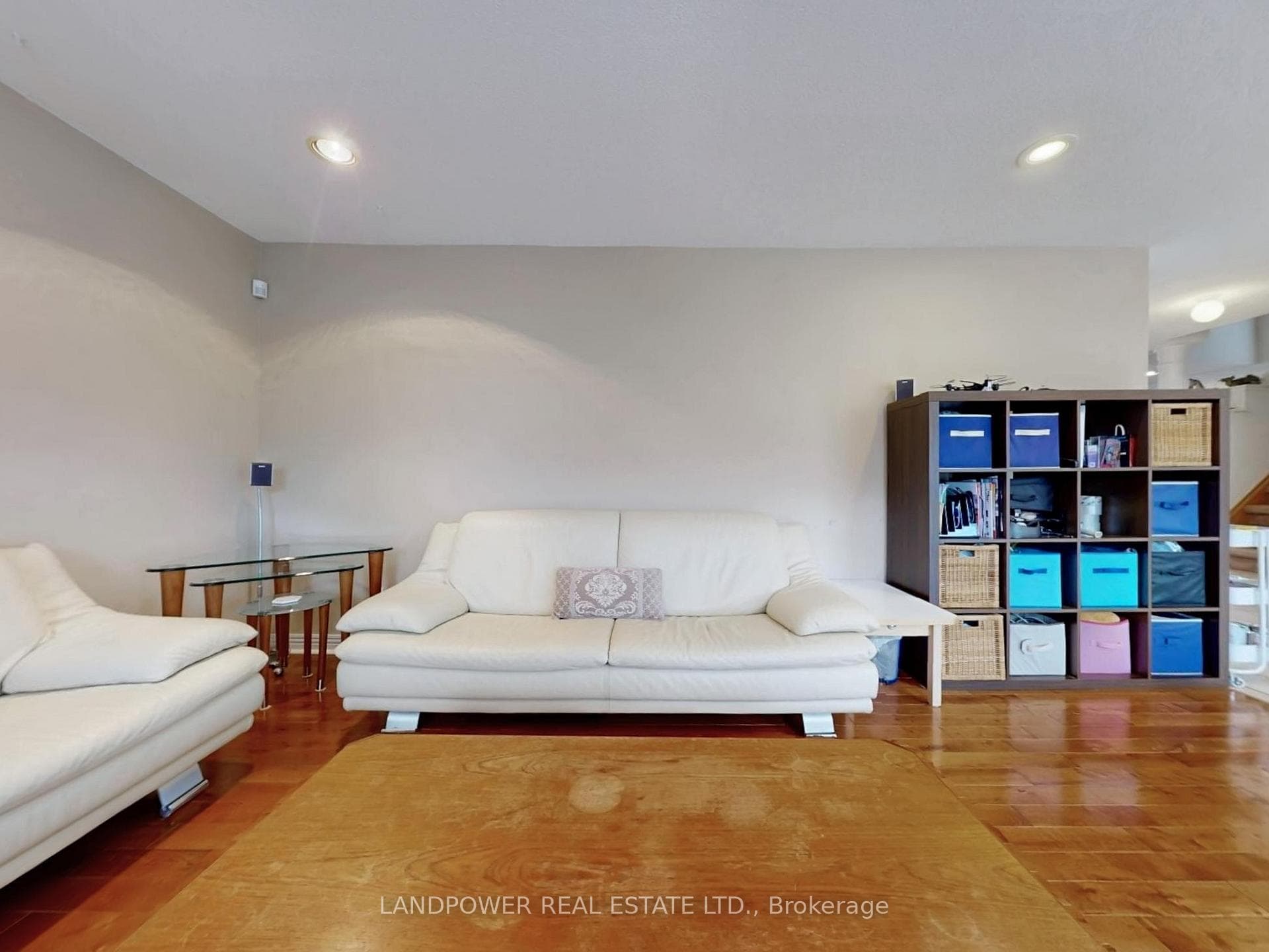 82 Littleleaf Crescent photo 10