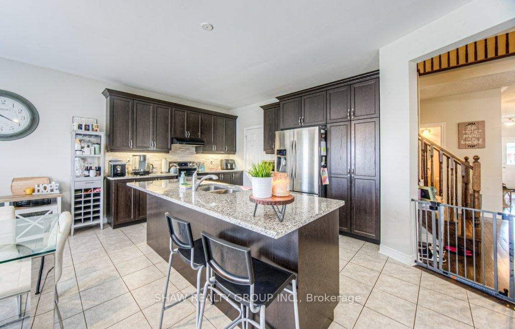 143 Watermill Street photo 16