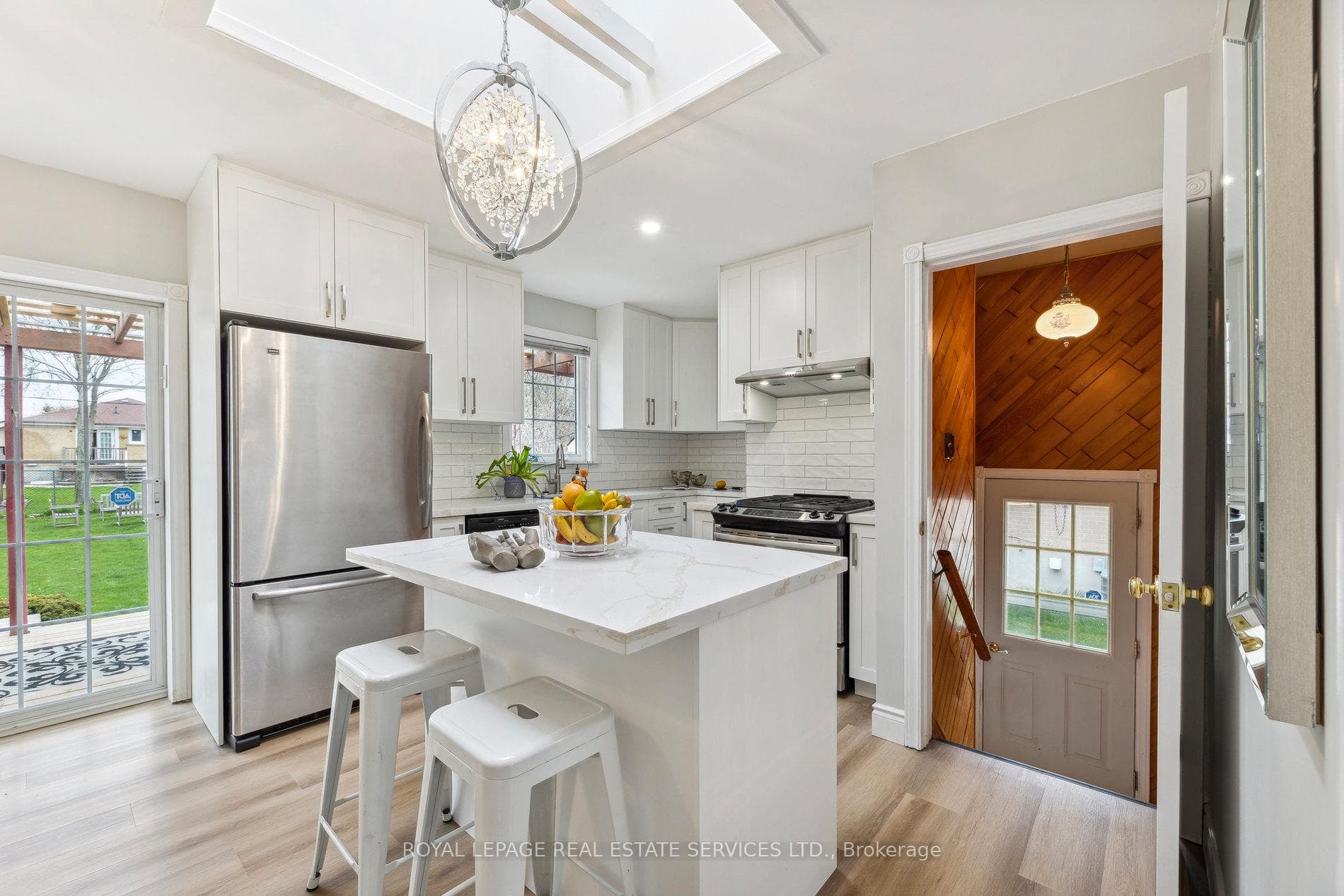 36 Linton Avenue photo 10